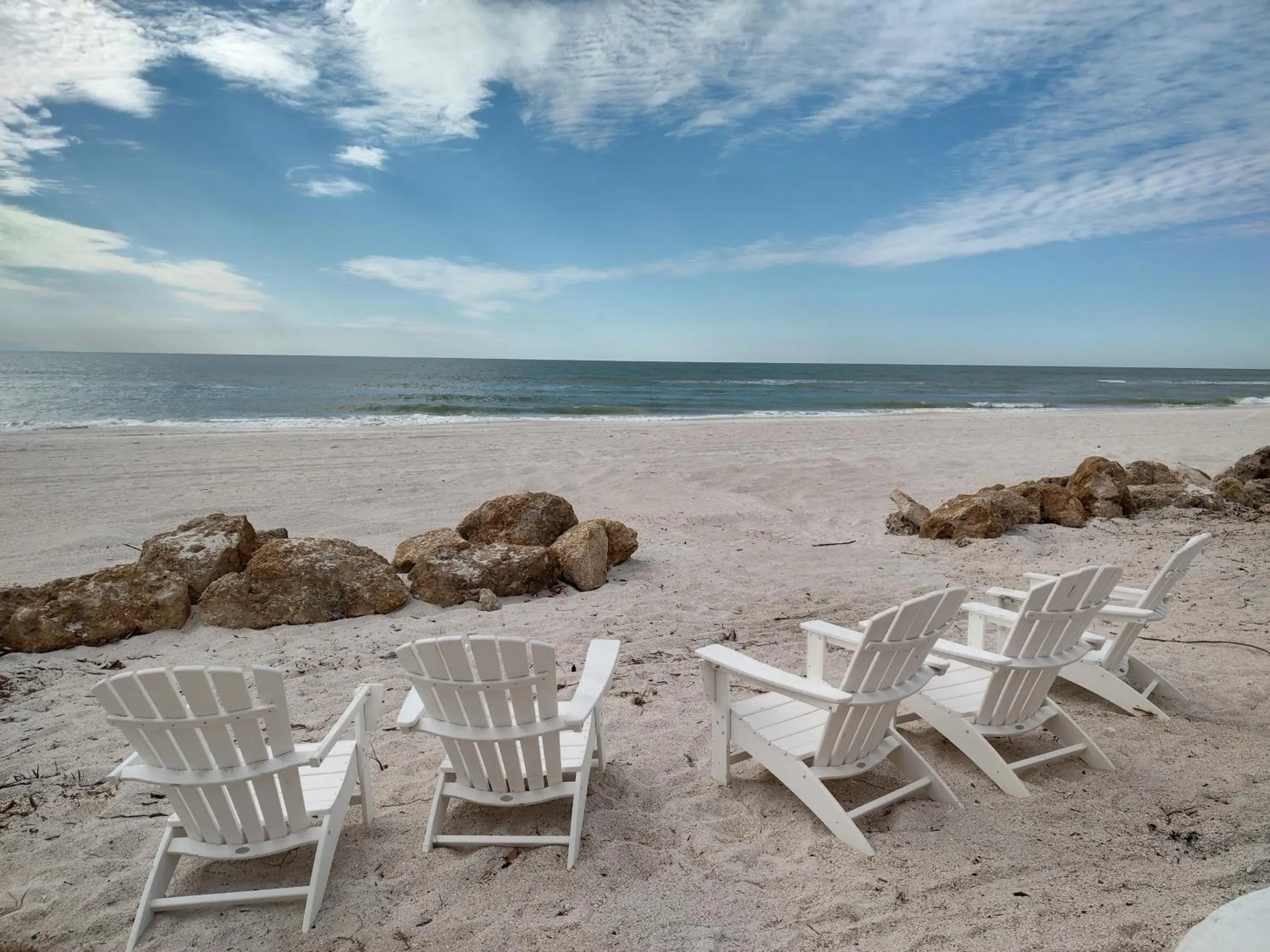 Two-Bedroom Bungalow in Bungalow Beach Resort Two-Bedroom Bungalow in Bungalow Beach Resort