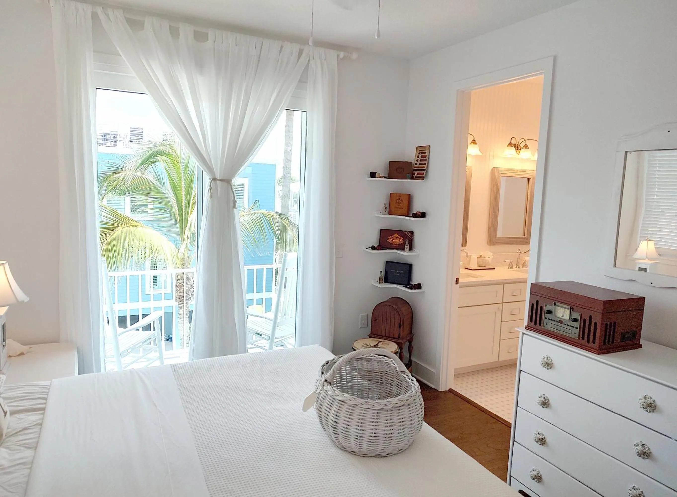 Bedroom, Bed in Bungalow Beach Resort