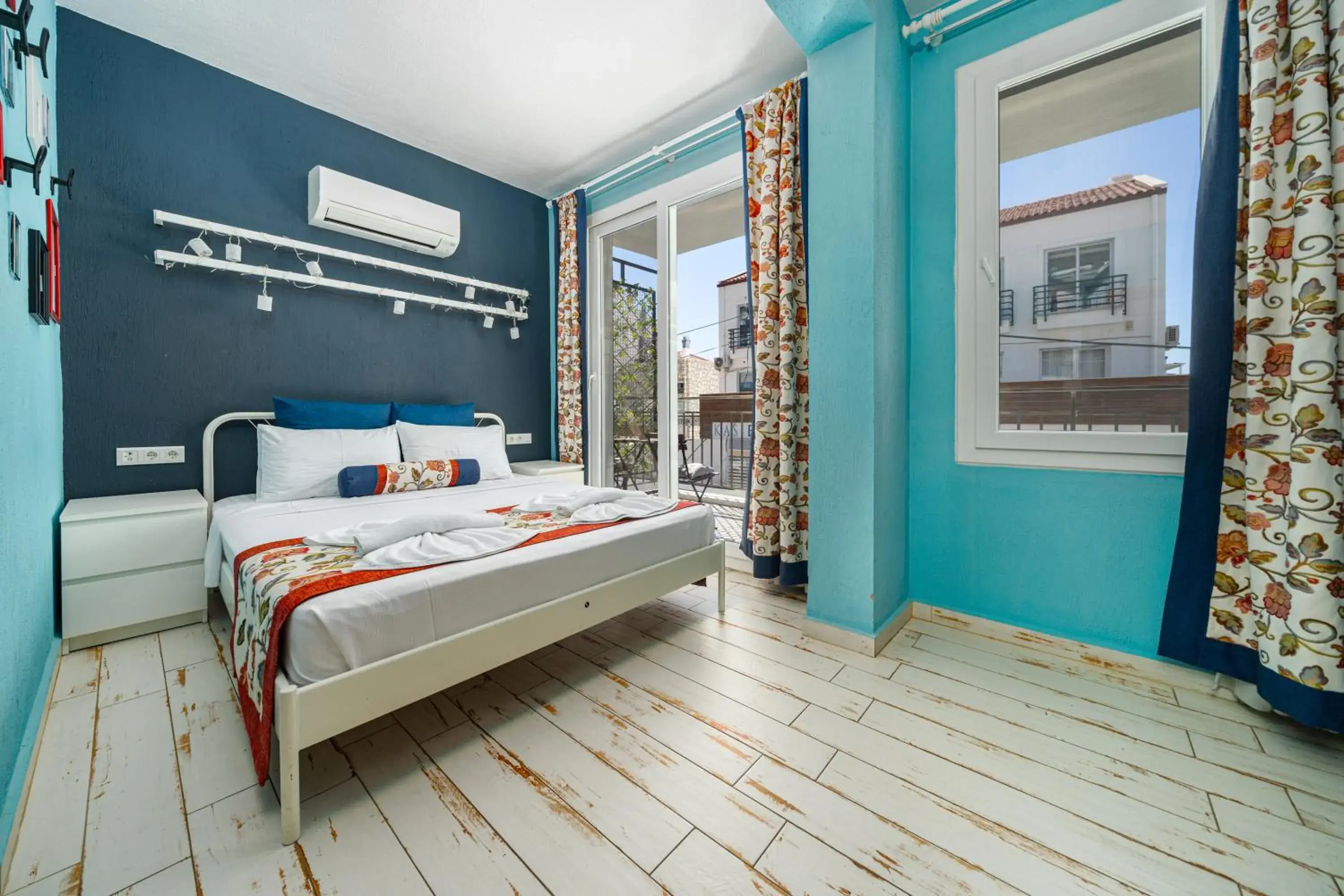 Double Room with Balcony in İsinda Pansiyon Double Room with Balcony in İsinda Pansiyon