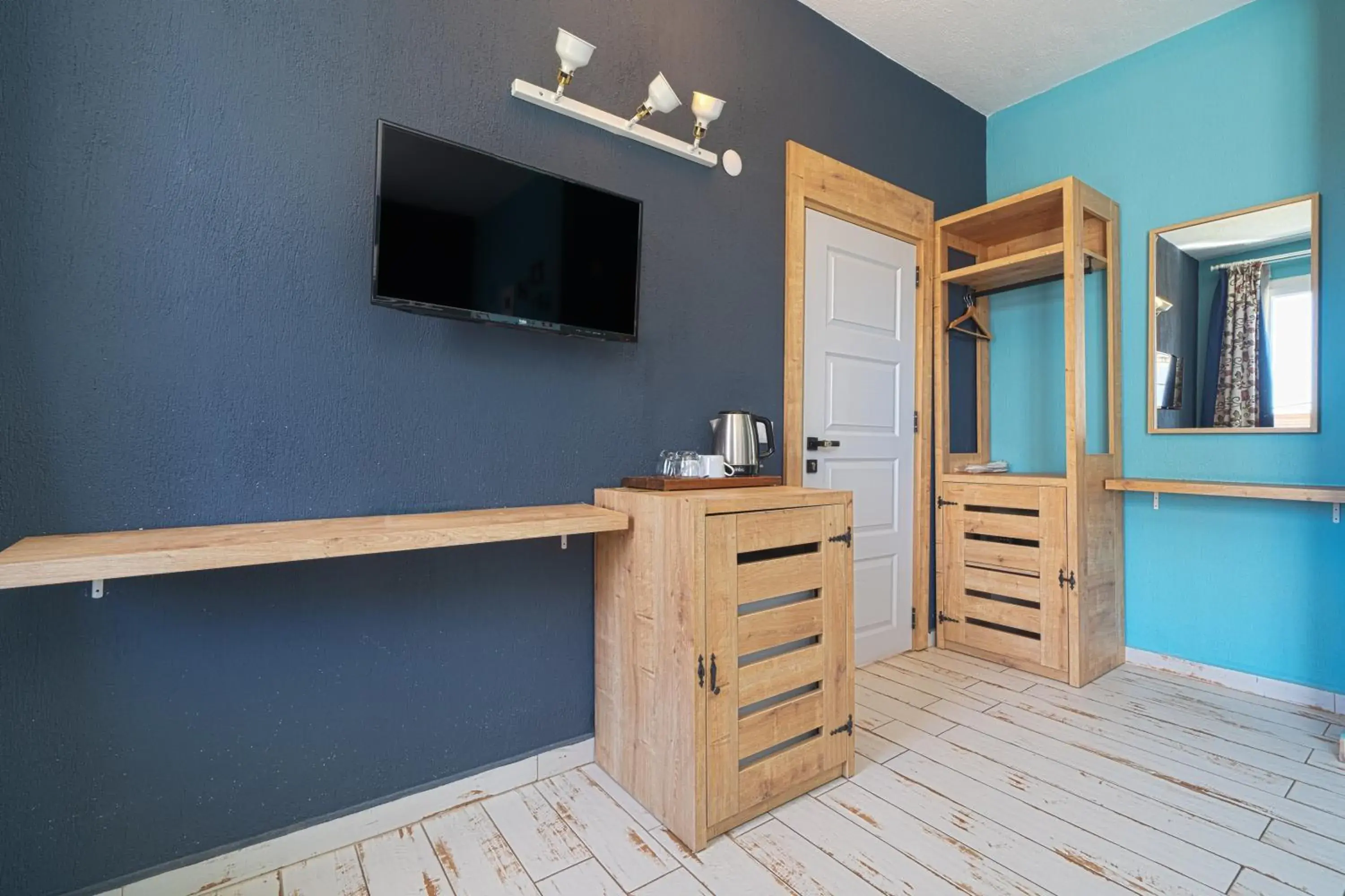 Double Room with Balcony in İsinda Pansiyon Double Room with Balcony in İsinda Pansiyon