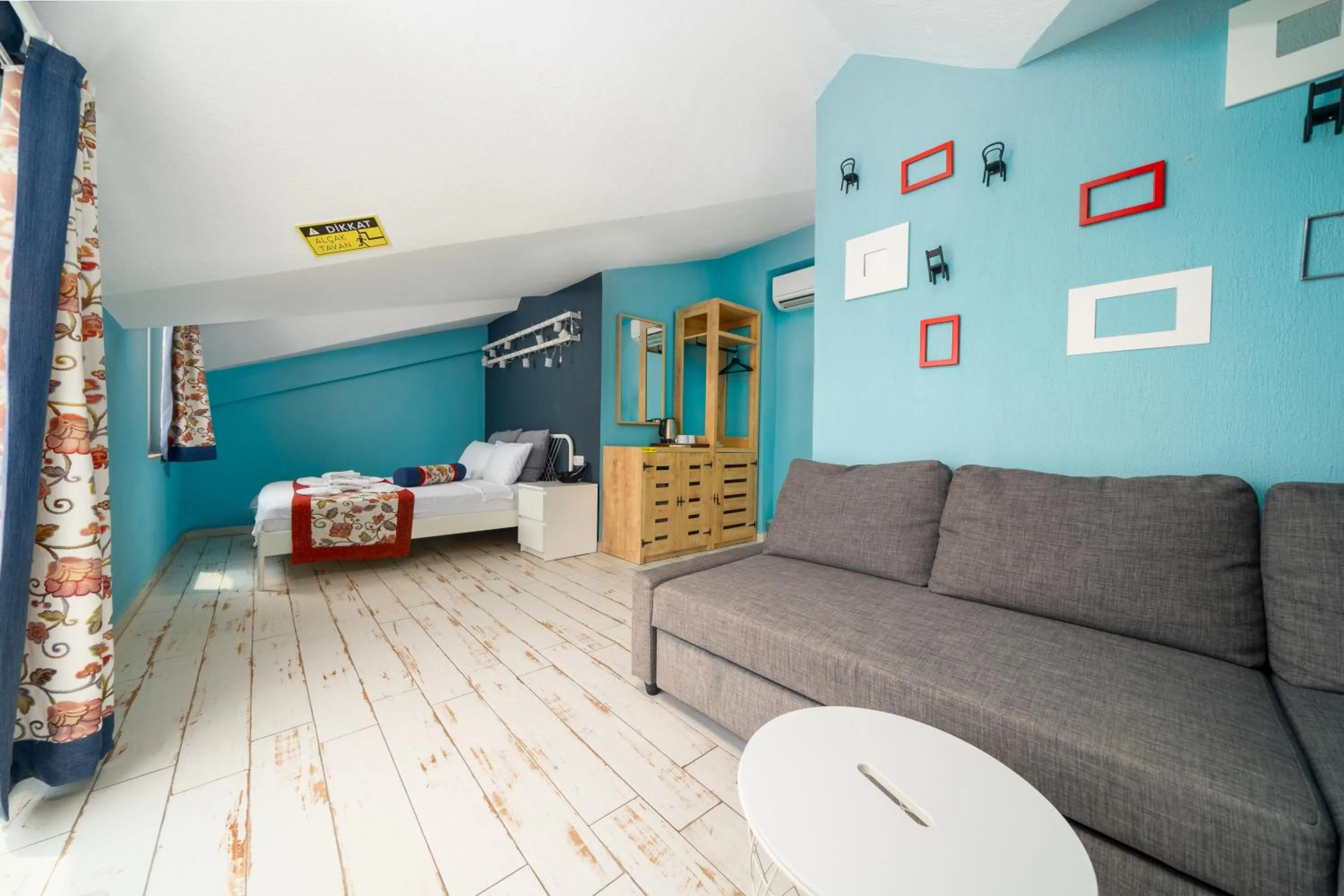 Photo of the whole room in İsinda Pansiyon