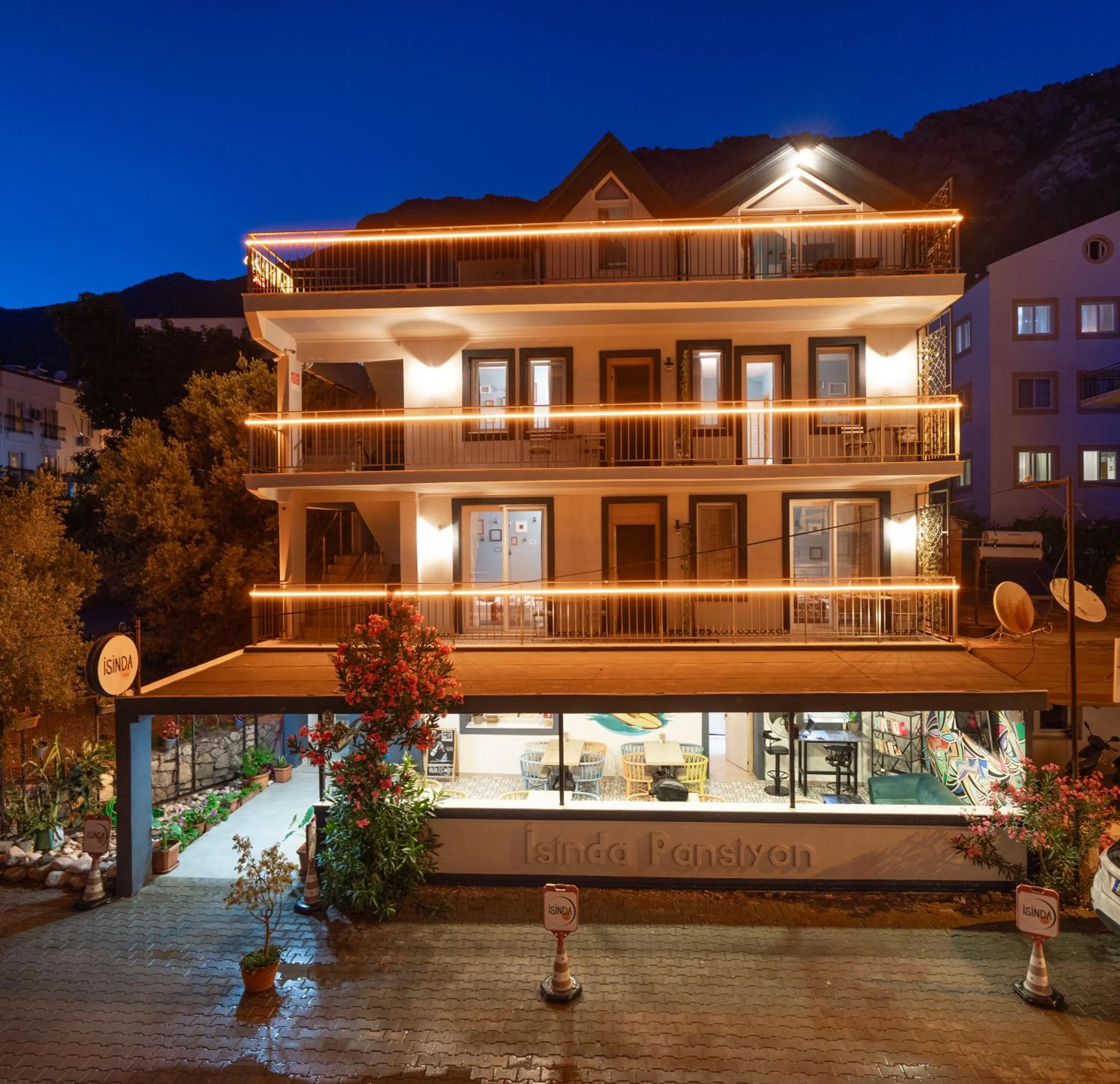 Property building in İsinda Pansiyon