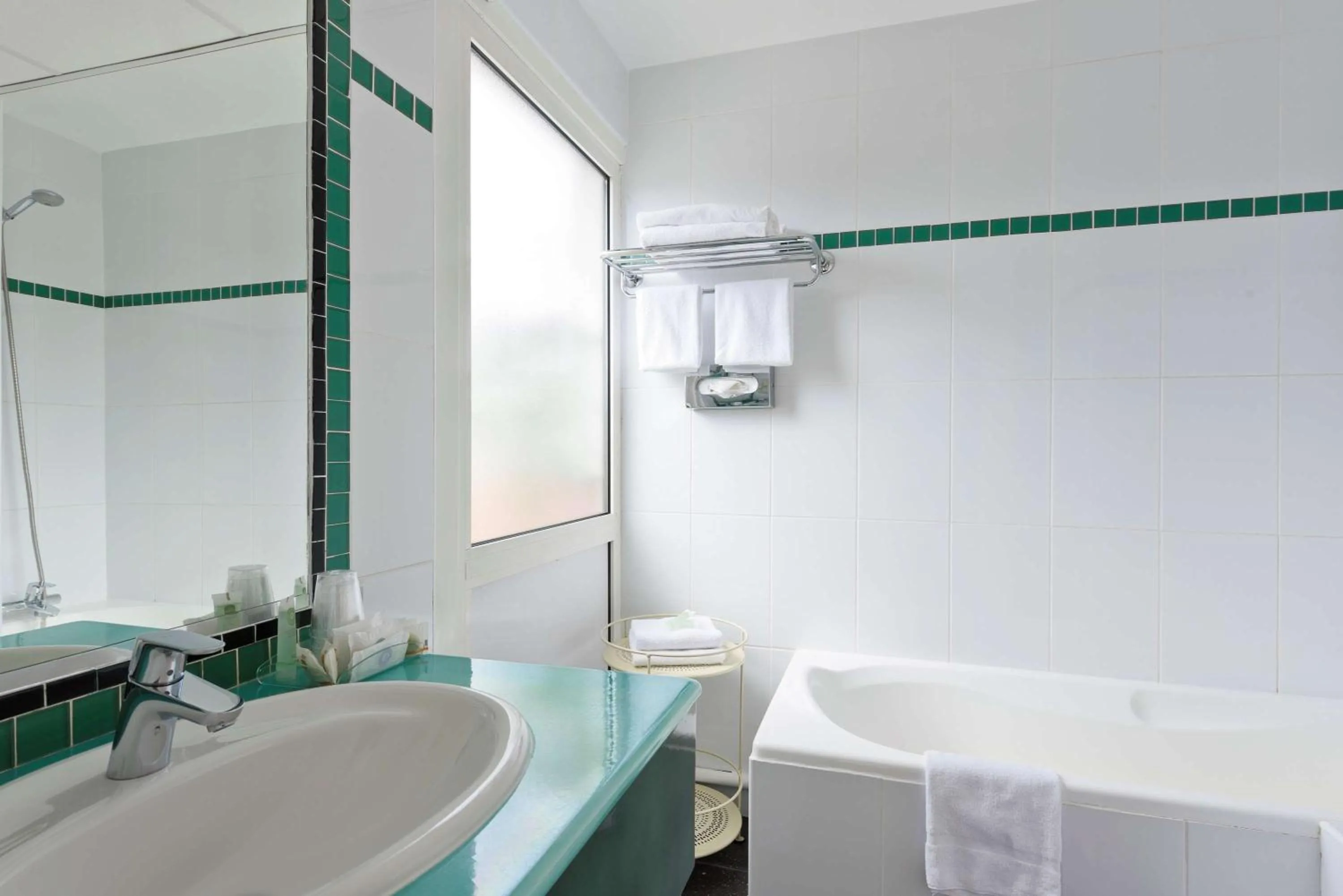 Bathroom in Best Western Astoria