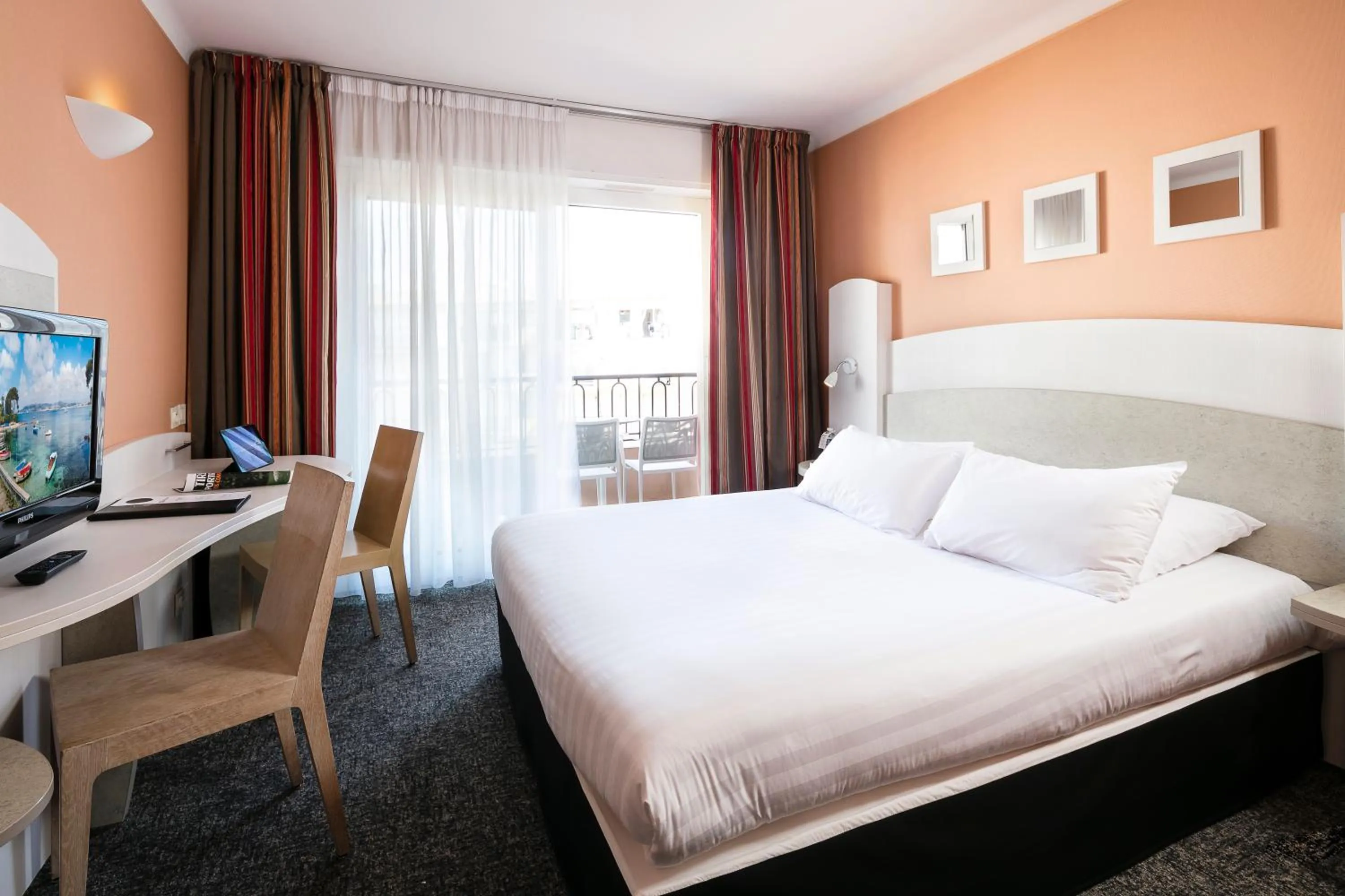 Bedroom, Bed in Best Western Astoria