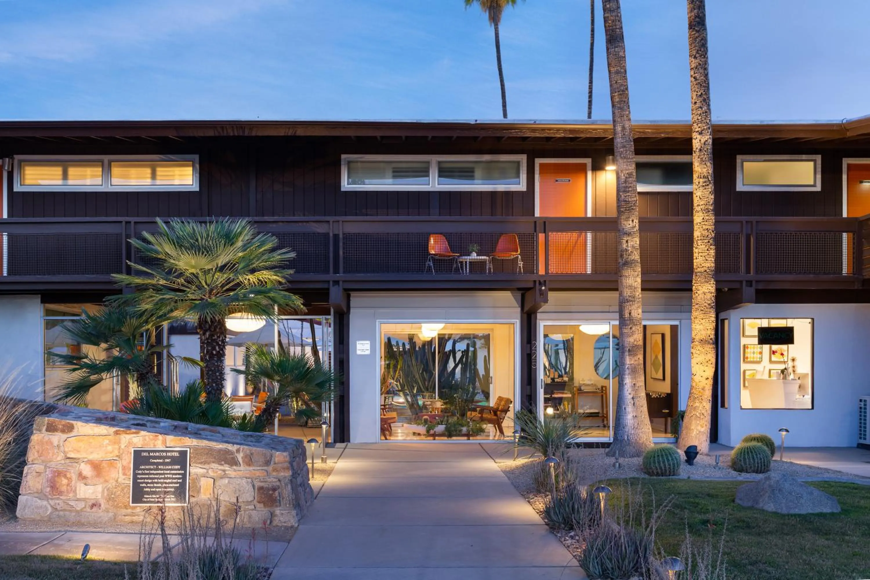 Property building in Del Marcos Hotel