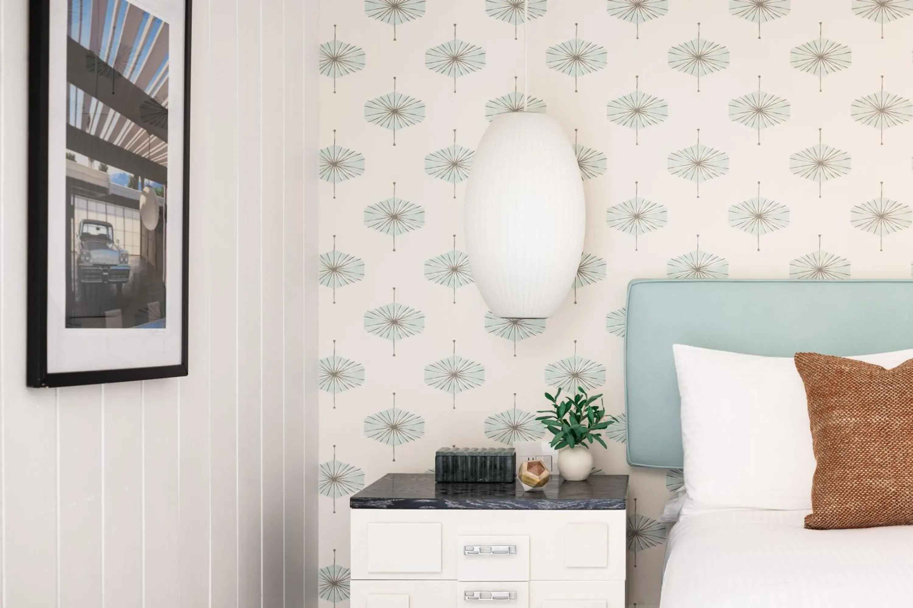 Bed in Del Marcos Hotel Bed in Del Marcos Hotel