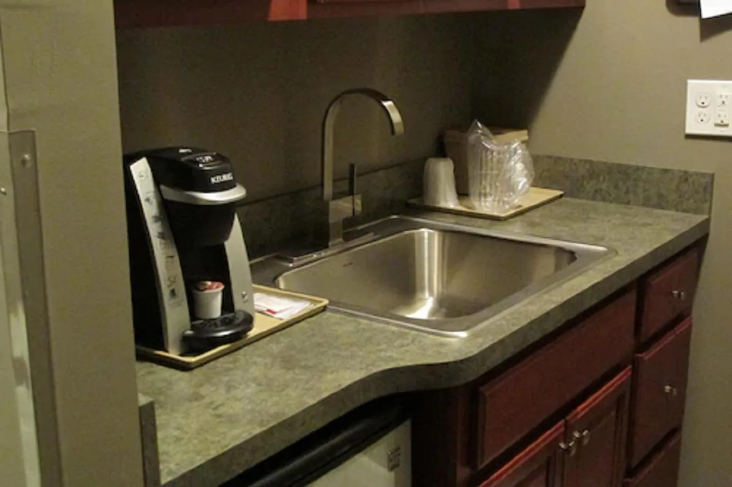 Kitchen or kitchenette in Hotel Dushore