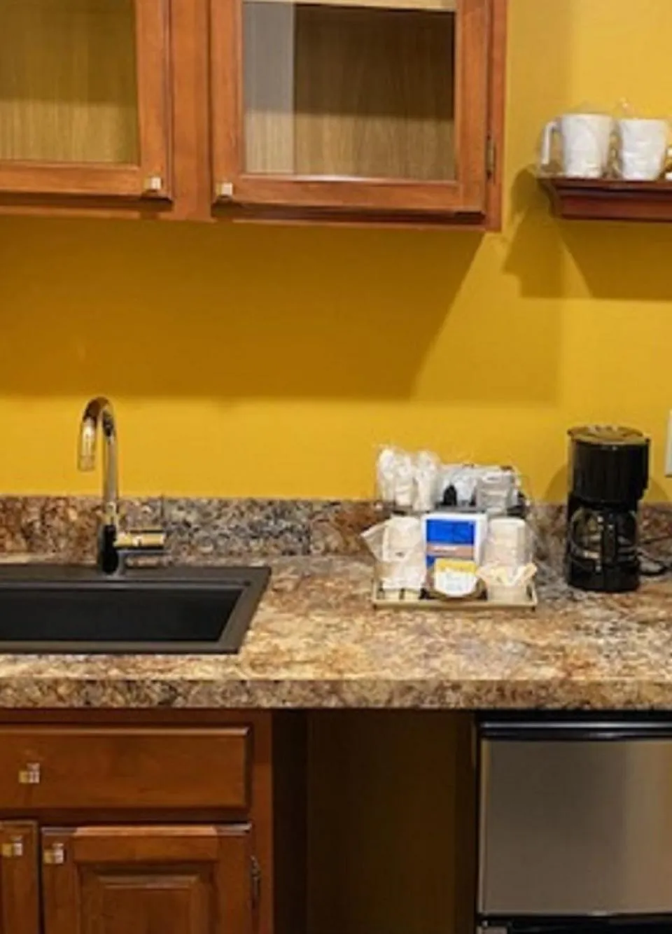 Coffee/tea facilities in Hotel Dushore