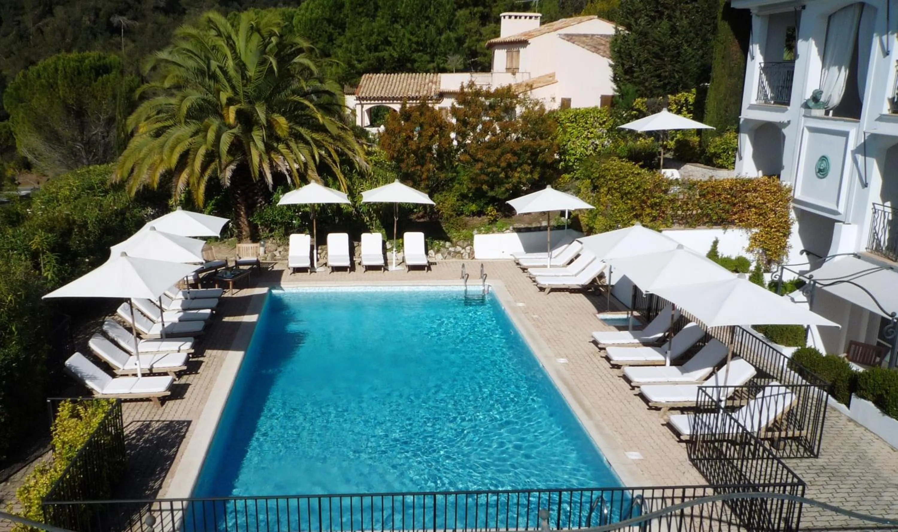 Swimming pool in Les Vergers de Saint Paul