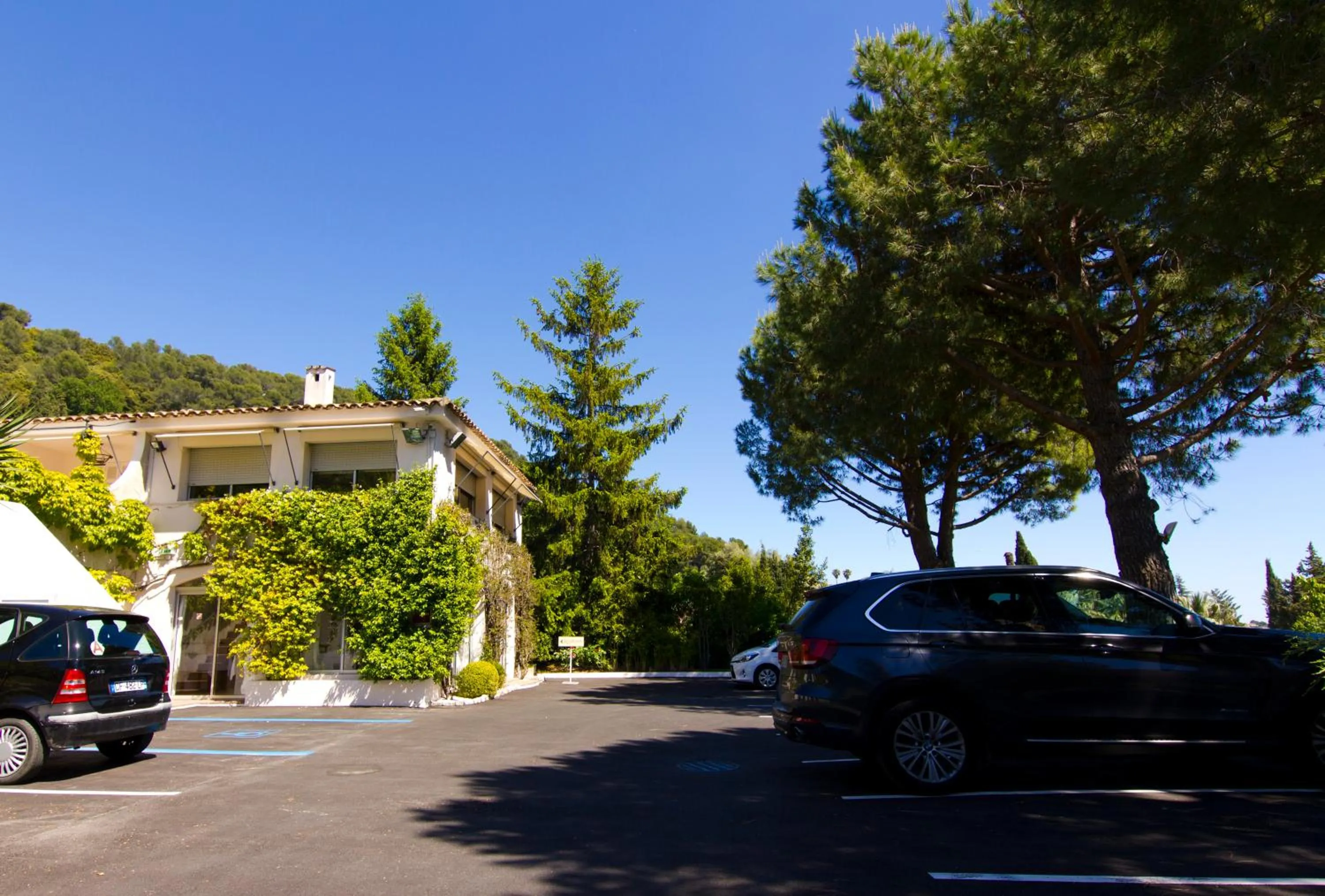 Property building in Les Vergers de Saint Paul