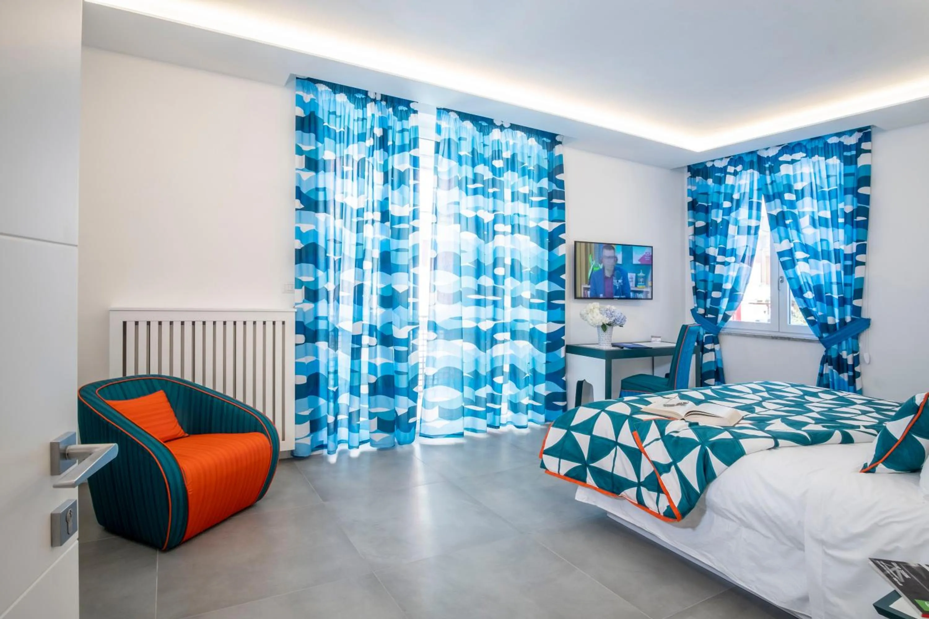Photo of the whole room, Bed in YourHome - Unica Luxury Apartment