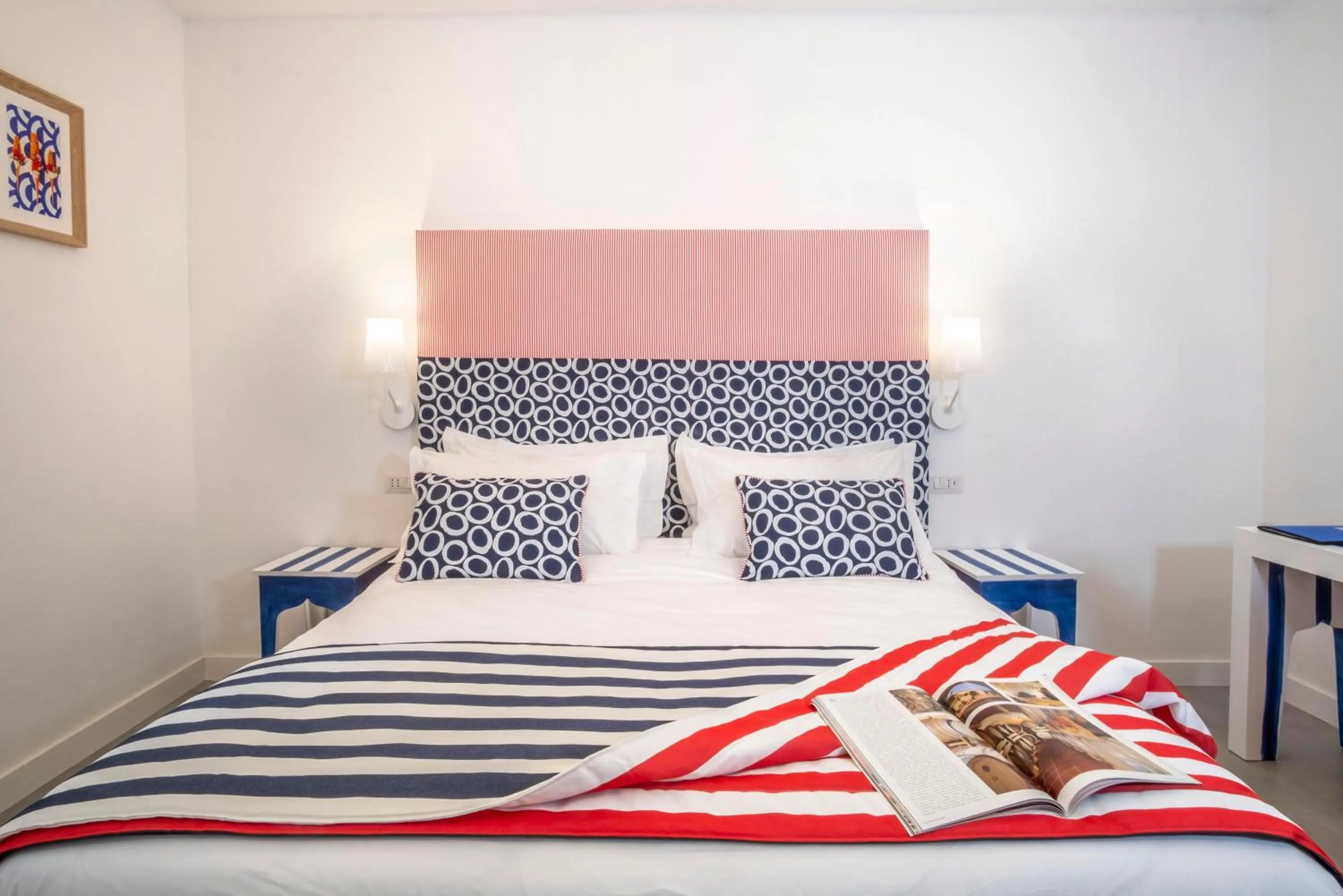 Bed in YourHome - Unica Luxury Apartment
