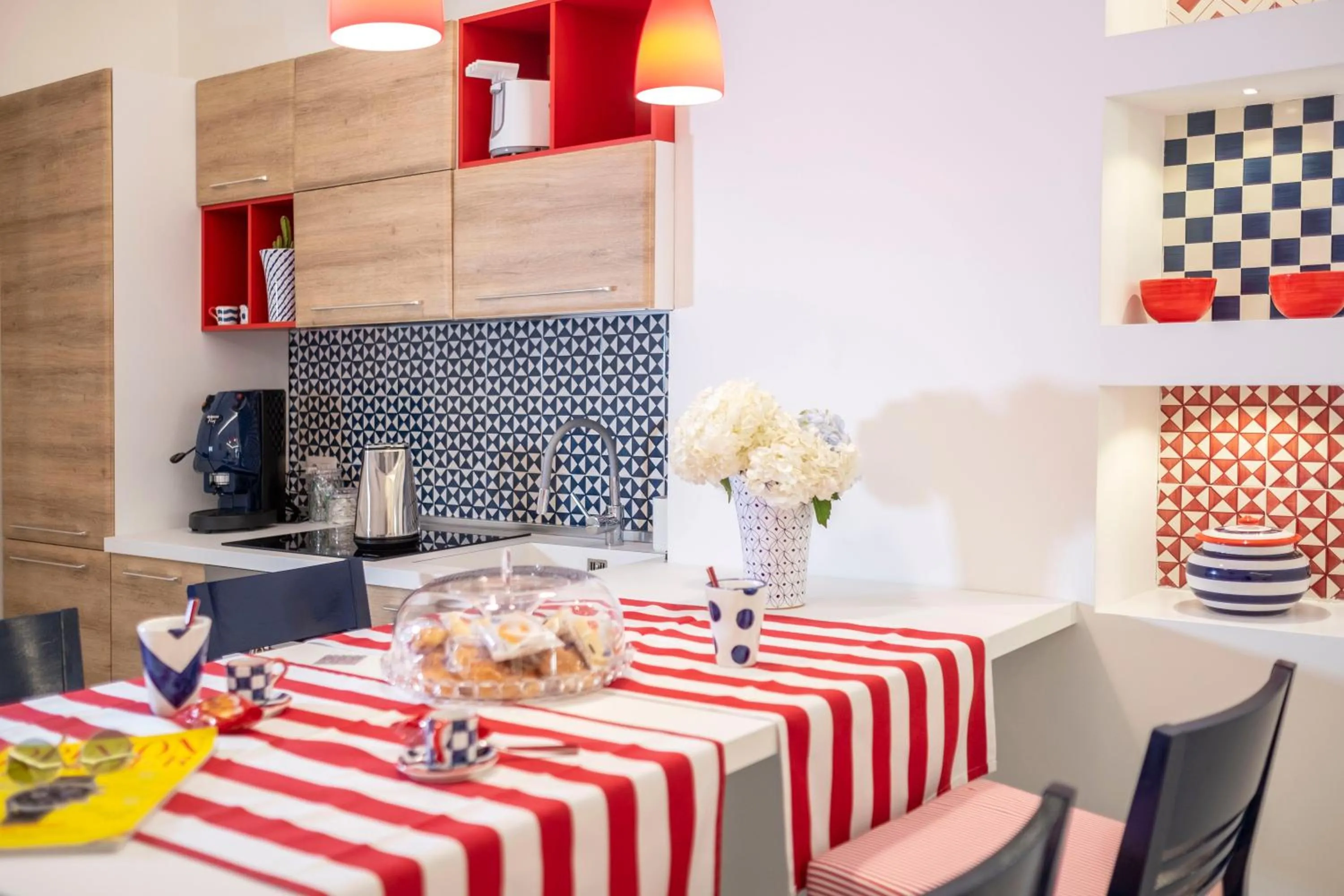 Kitchen or kitchenette in YourHome - Unica Luxury Apartment