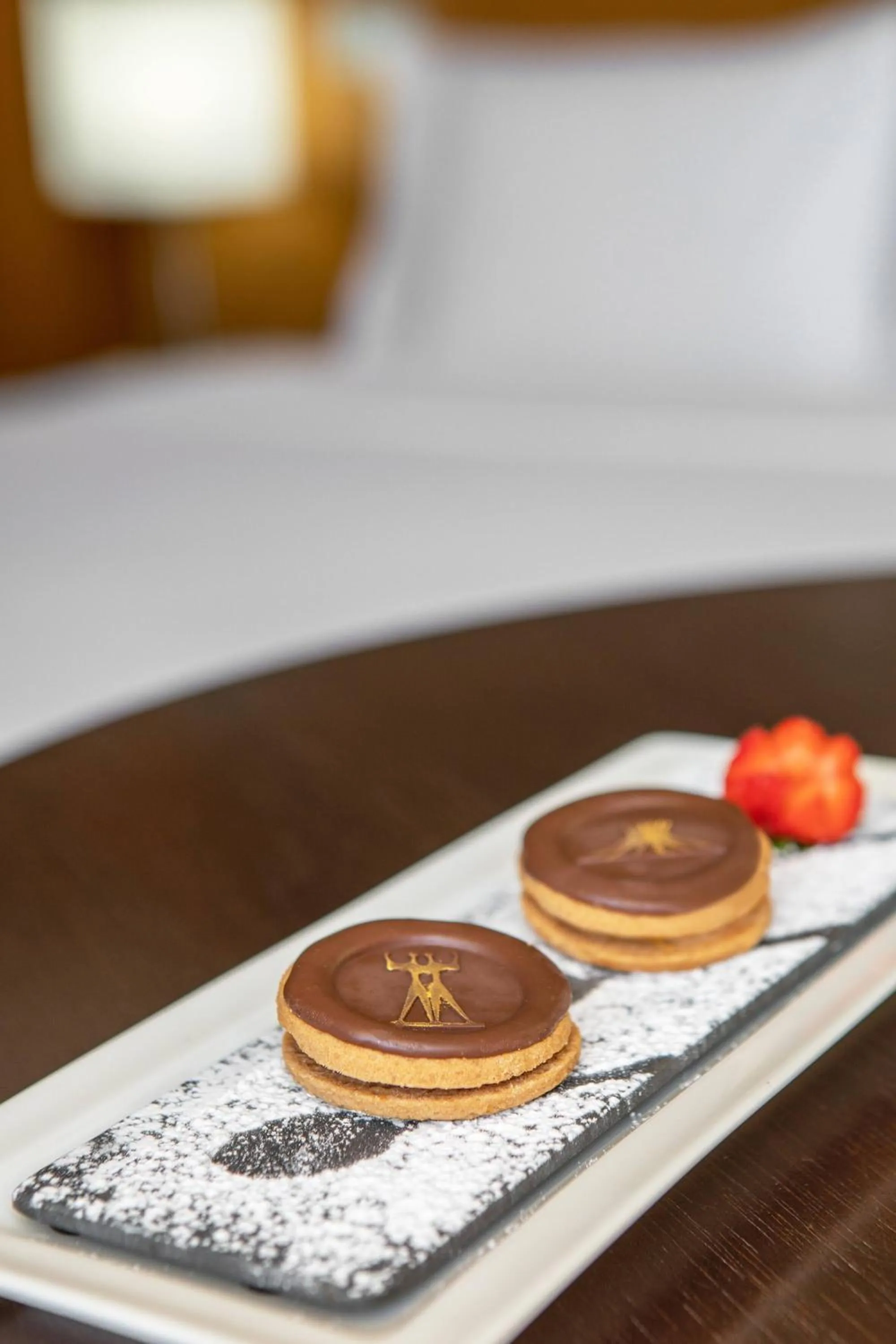 Food and drinks, Bed in Hotel Brasil 21 Suites Affiliated by Meliá