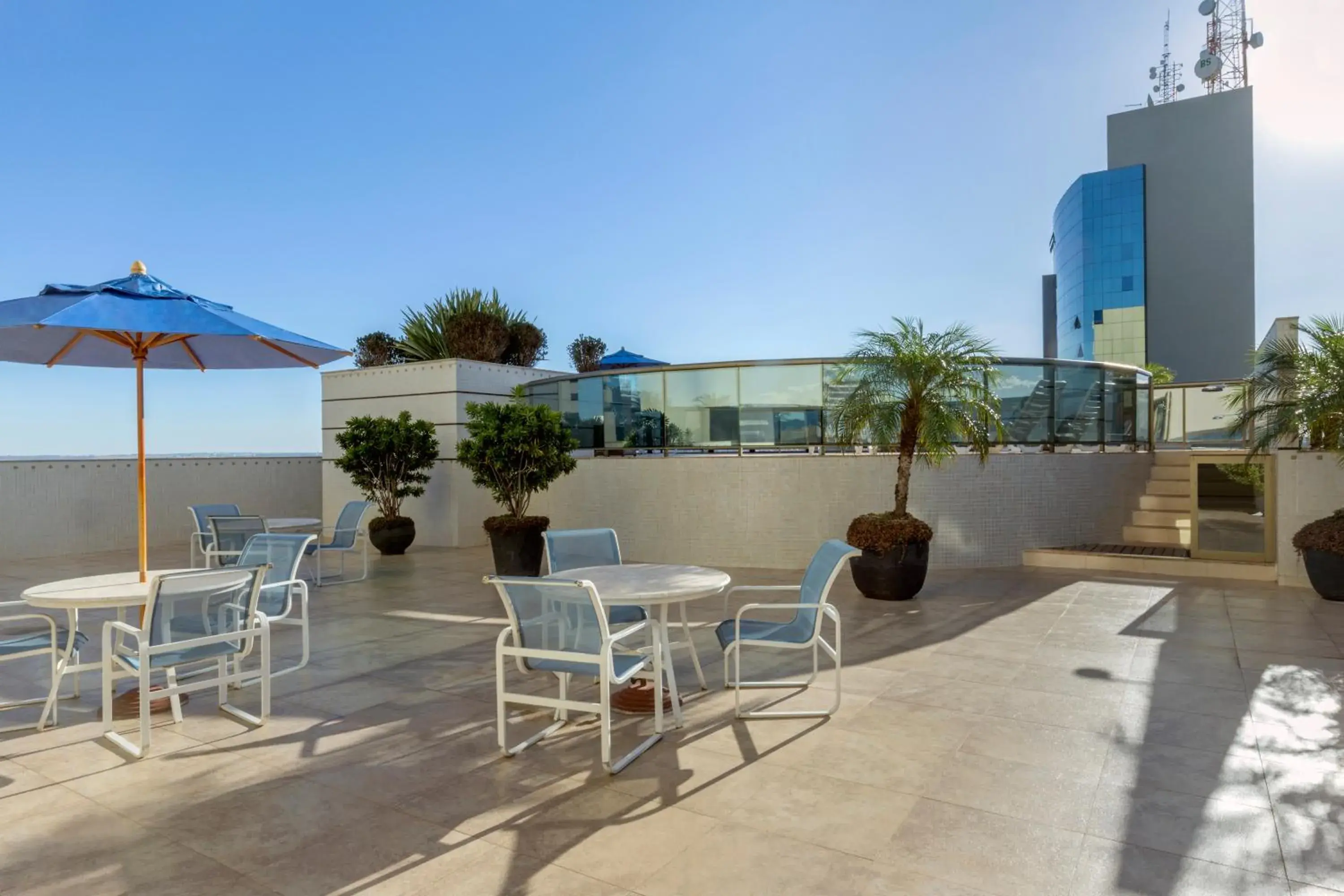 Swimming pool in Brasil 21 Suites Affiliated by Meliá Swimming pool in Brasil 21 Suites Affiliated by Meliá