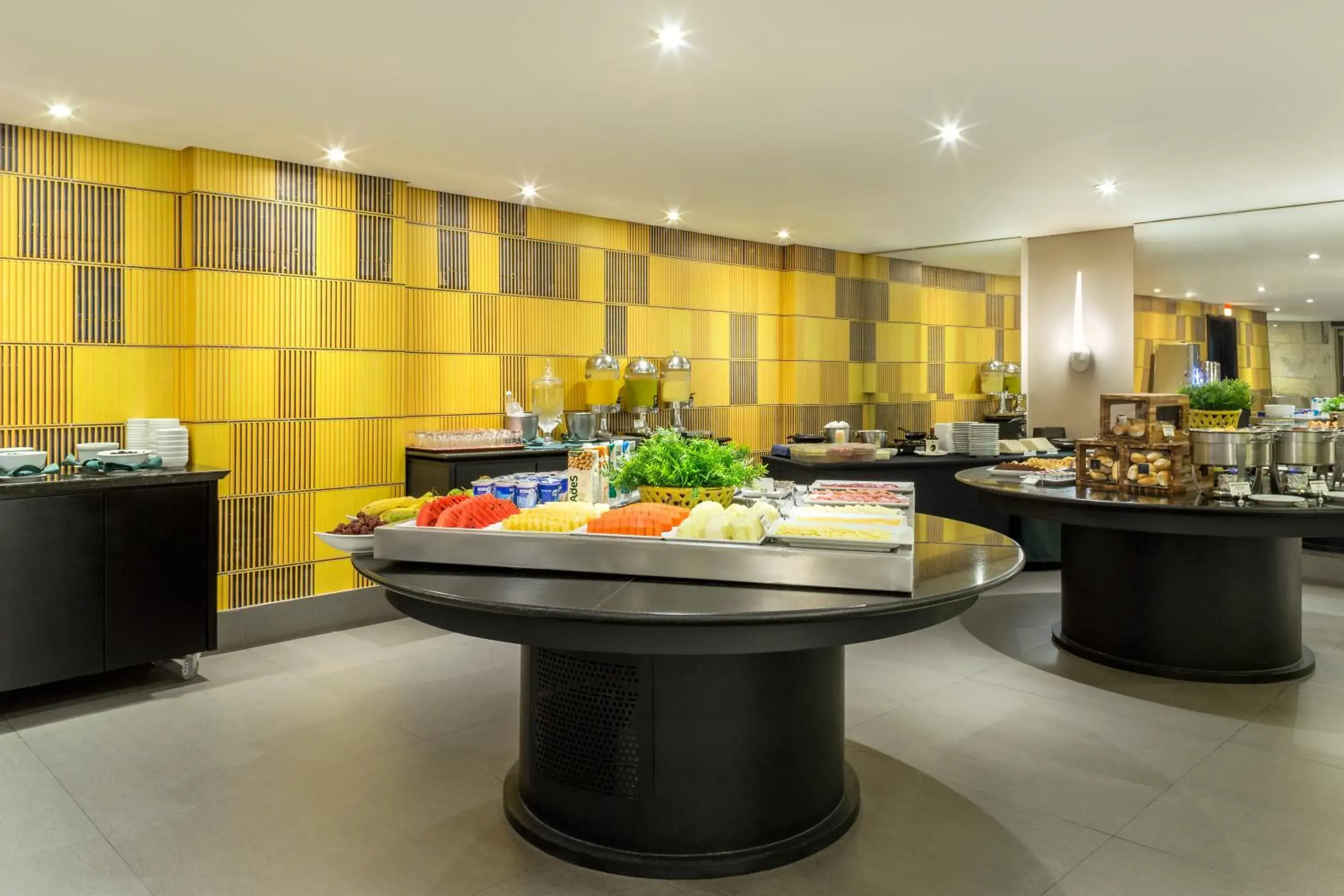 Restaurant/places to eat in Brasil 21 Suites Affiliated by Meliá Restaurant/places to eat in Brasil 21 Suites Affiliated by Meliá