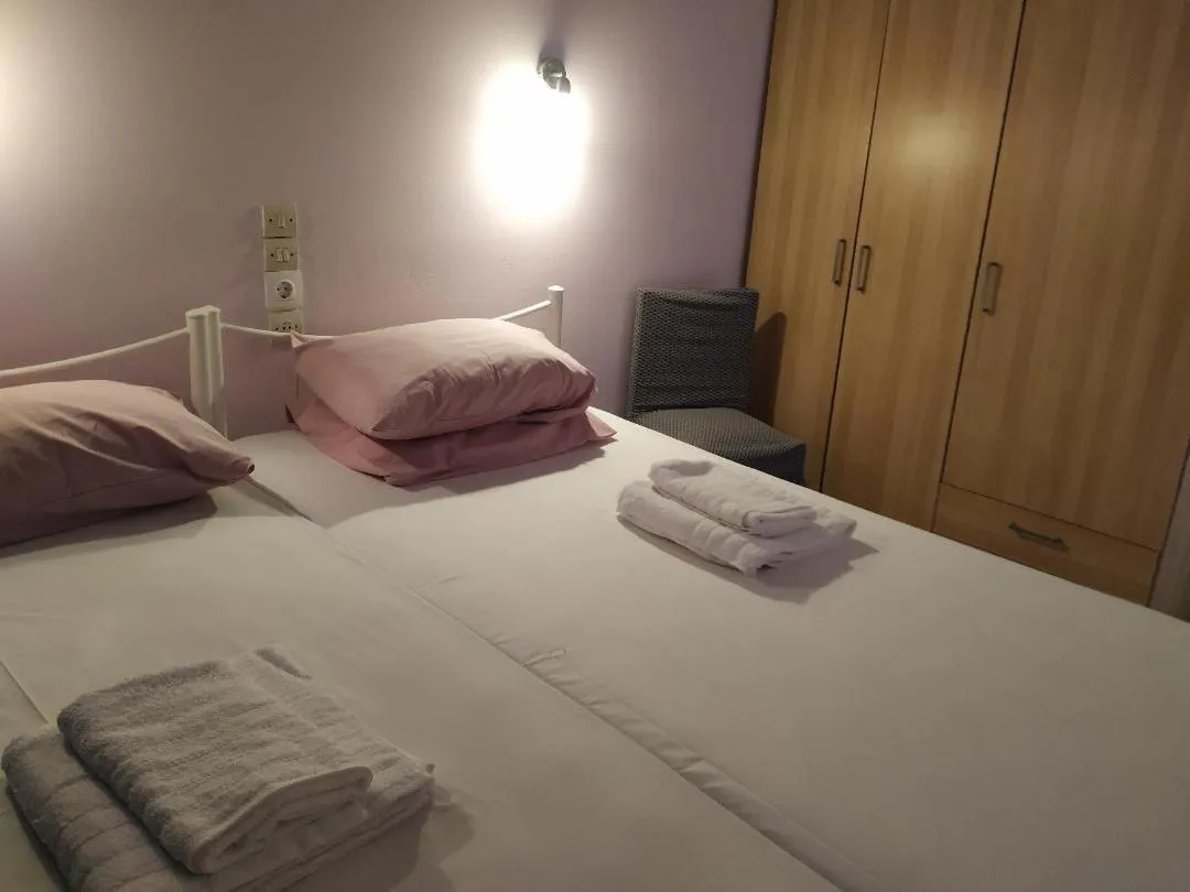 Bedroom in Econa Residence