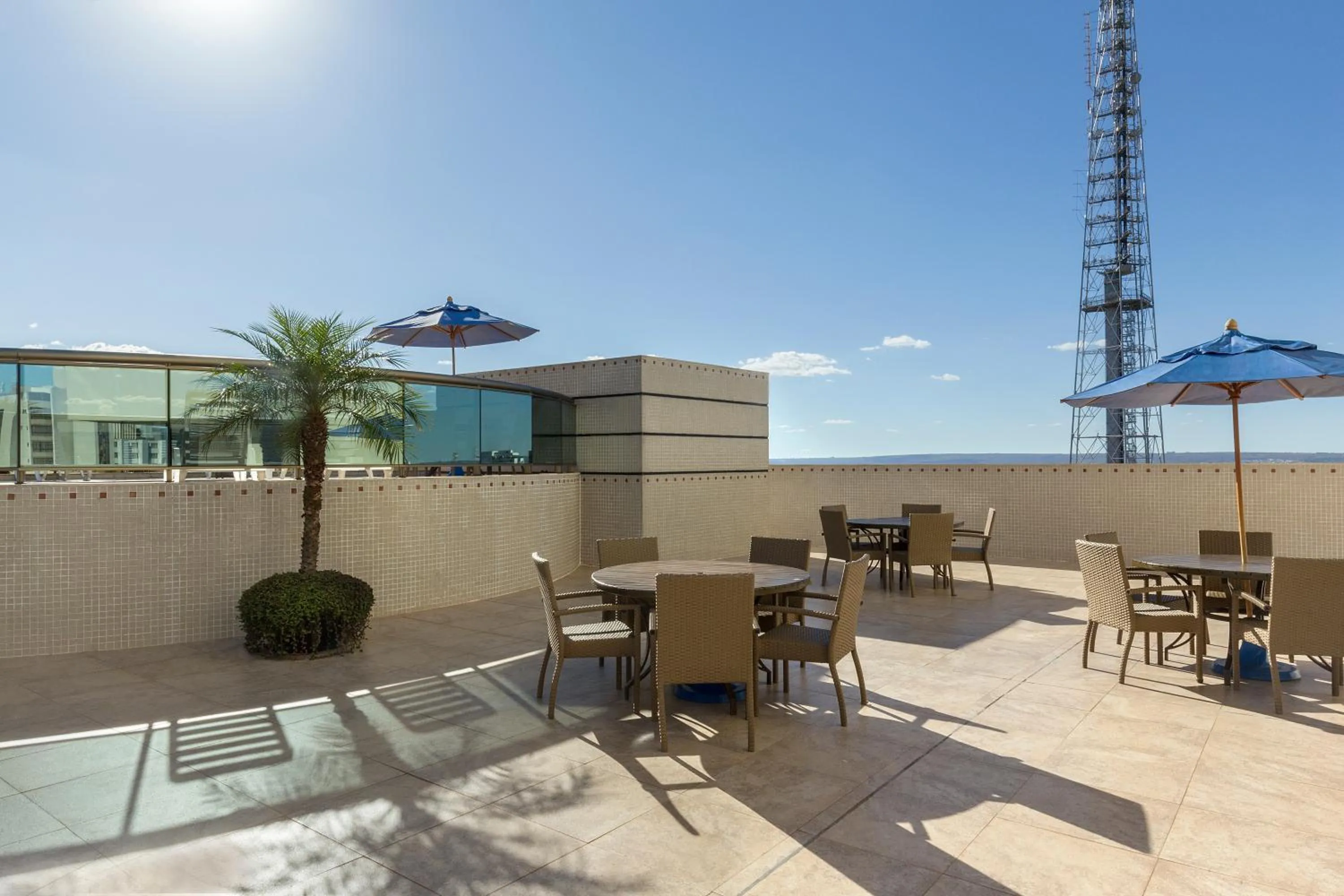 Swimming pool in Brasil 21 Convention Affiliated by Meliá