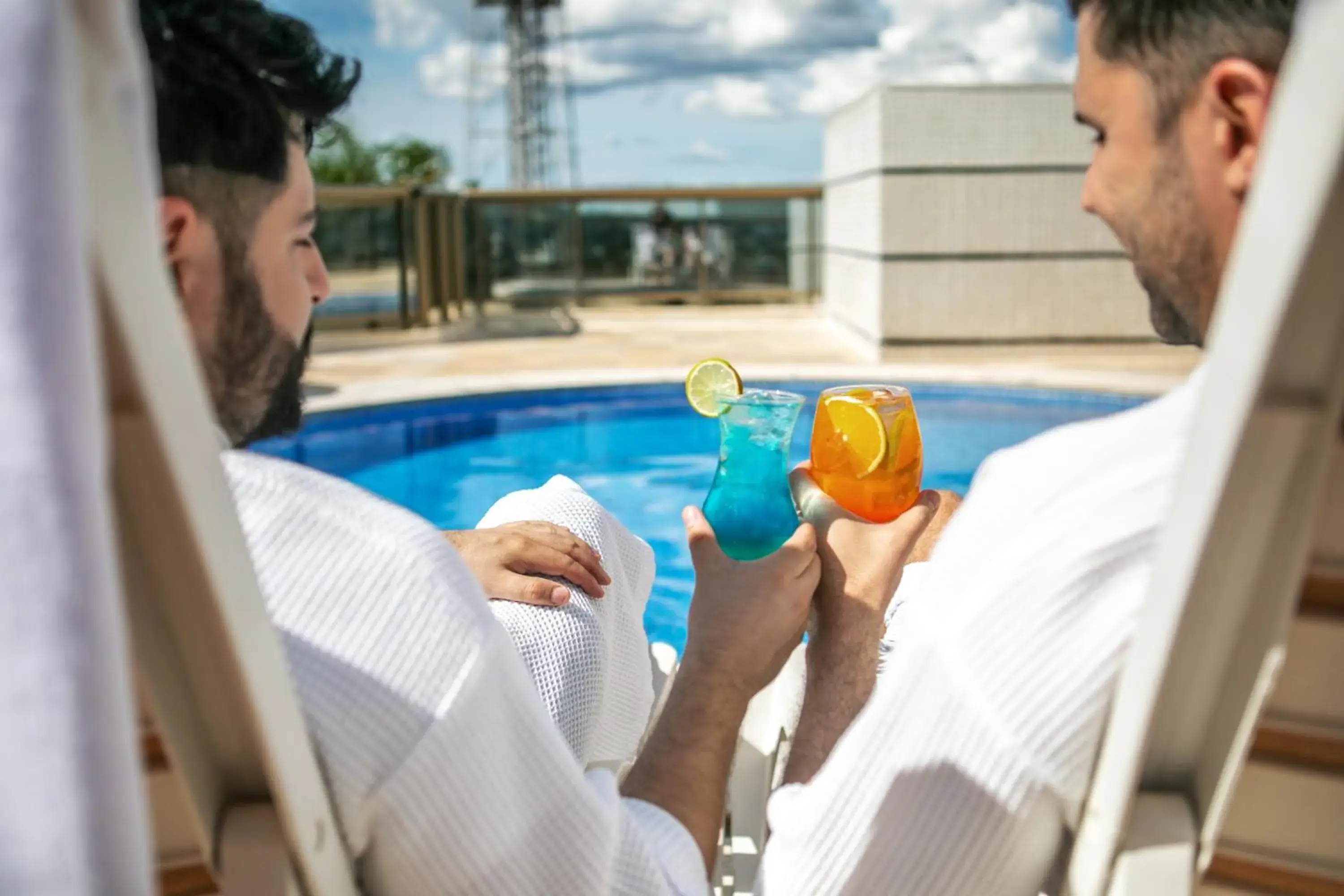 Swimming pool in Brasil 21 Convention Affiliated by Meliá Swimming pool in Brasil 21 Convention Affiliated by Meliá