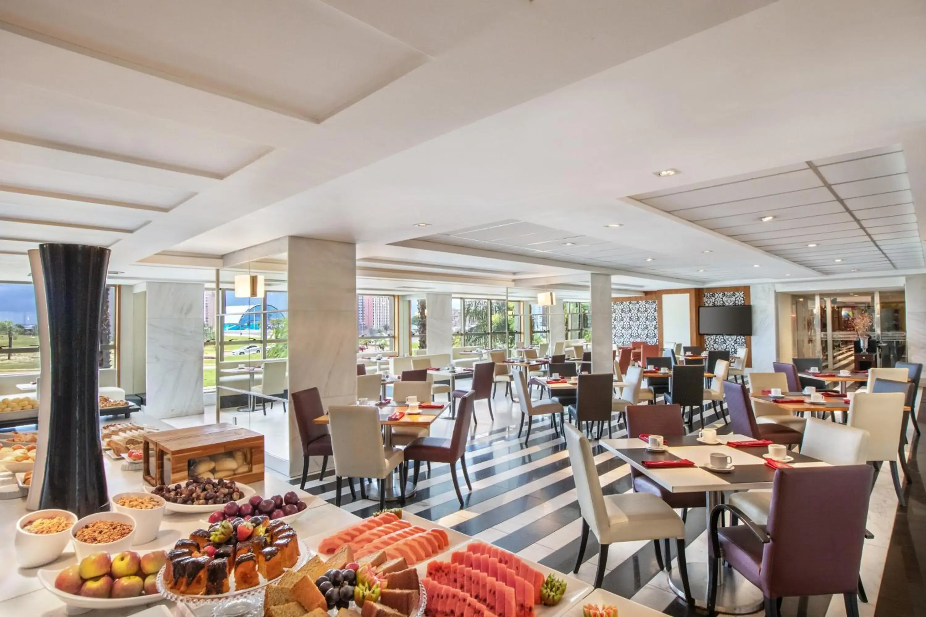 Buffet breakfast in Brasil 21 Convention Affiliated by Meliá Buffet breakfast in Brasil 21 Convention Affiliated by Meliá