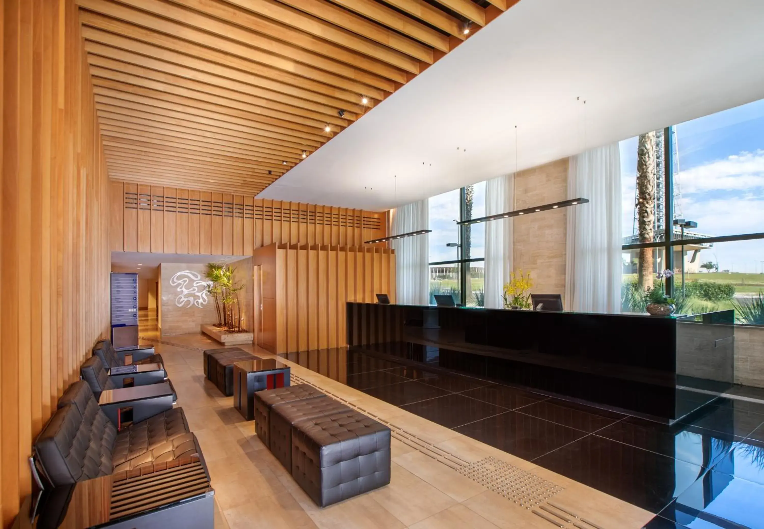 Lobby or reception in Brasil 21 Convention Affiliated by Meliá Lobby or reception in Brasil 21 Convention Affiliated by Meliá