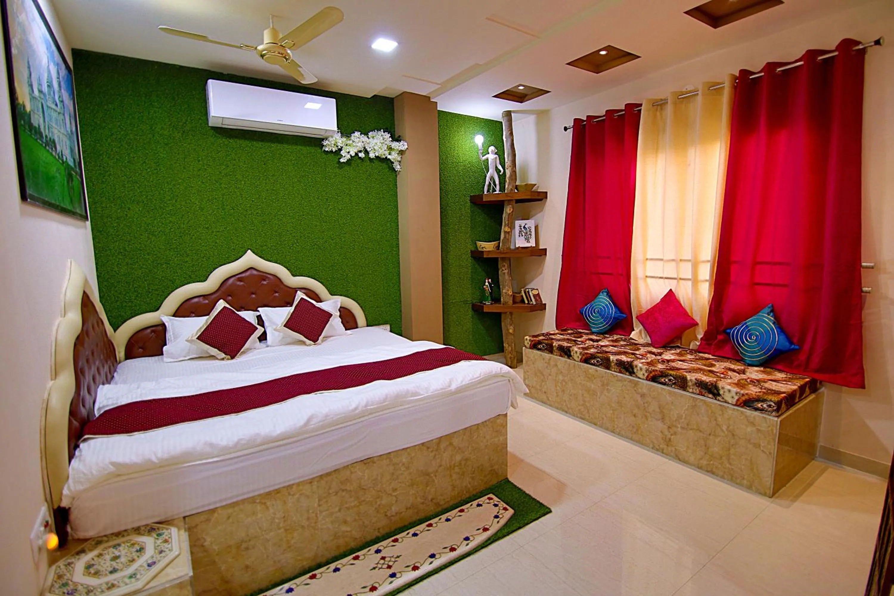 The Hideout Agra Garden Homestay - 11 minutes to Taj
