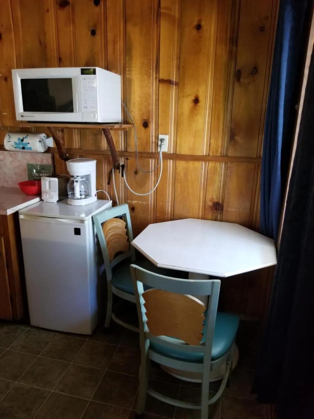 Kitchen or kitchenette in Timberline Lodge