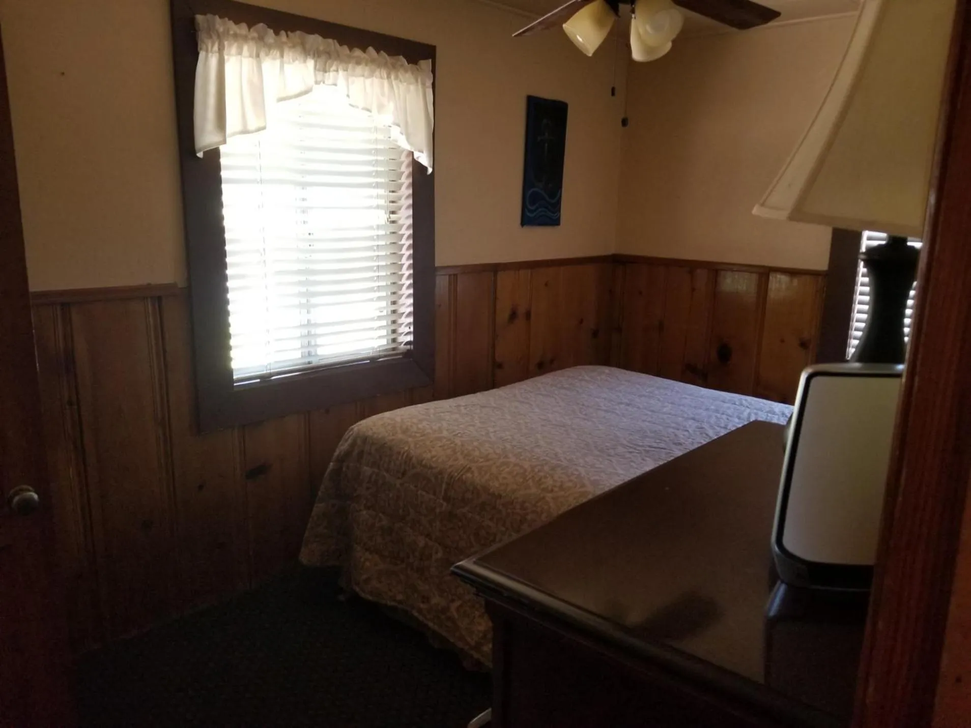 Bed in Timberline Lodge
