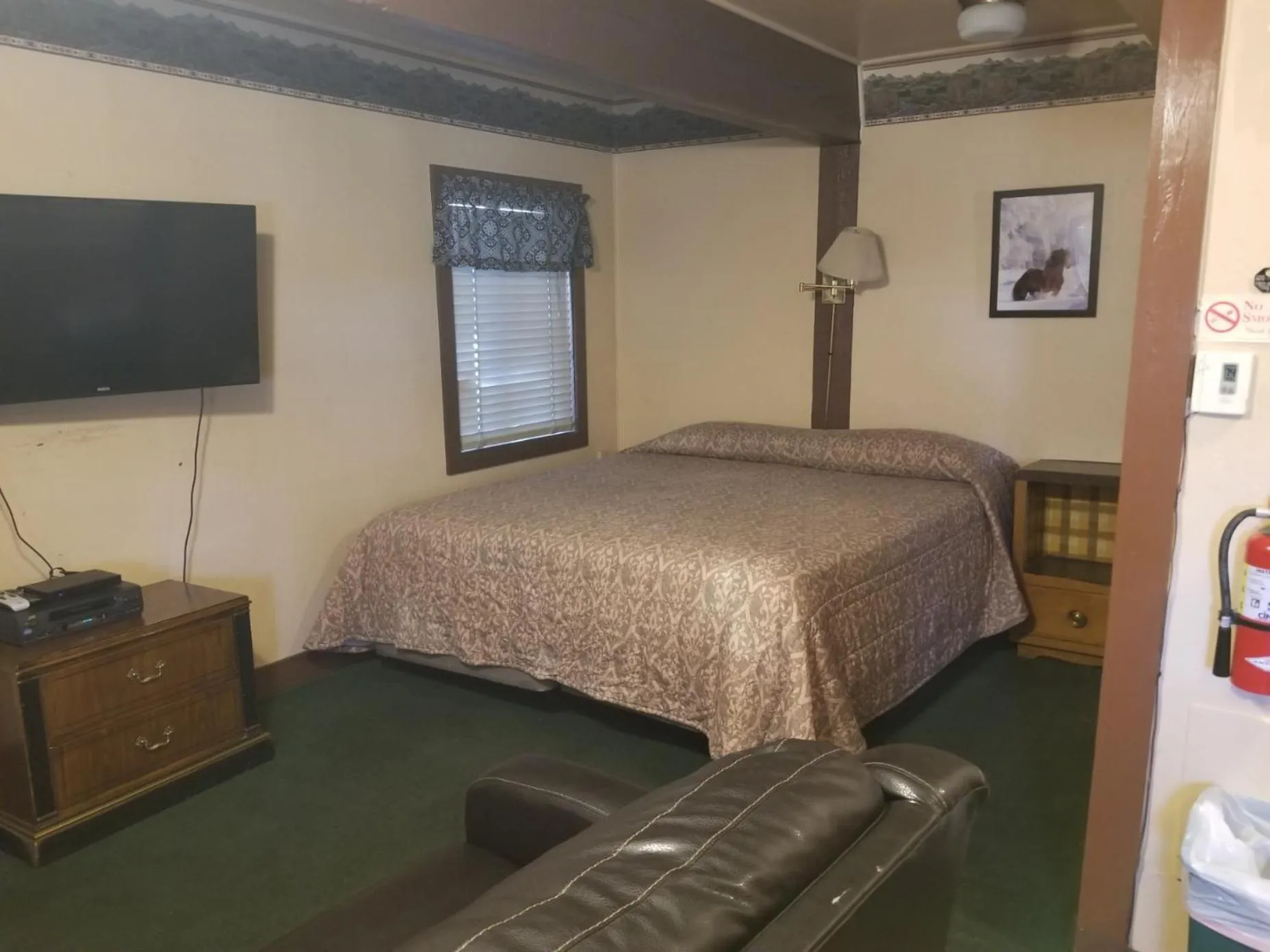 Bed in Timberline Lodge