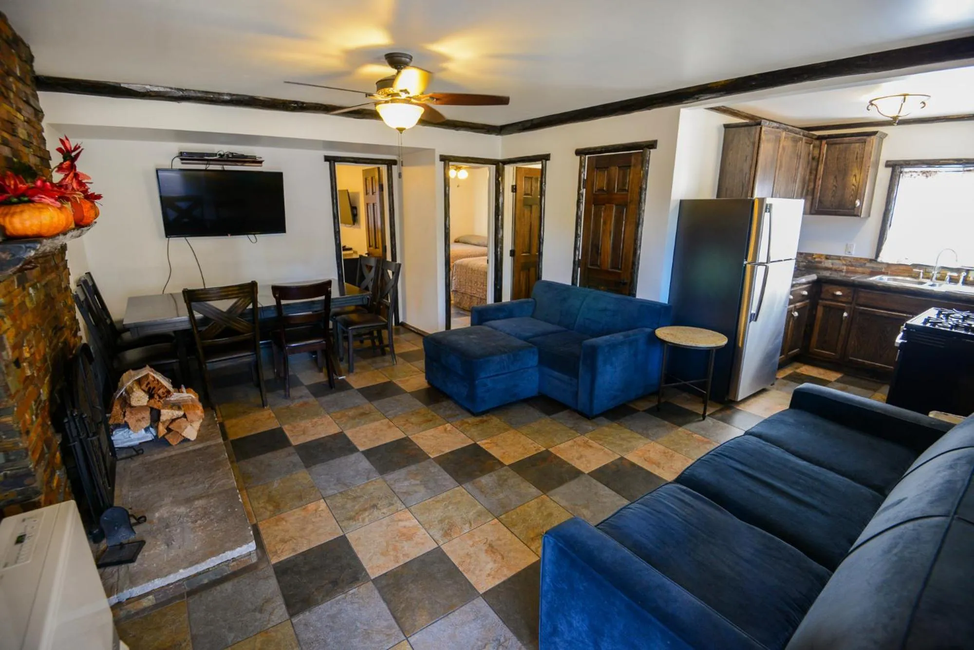 TV and multimedia in Timberline Lodge