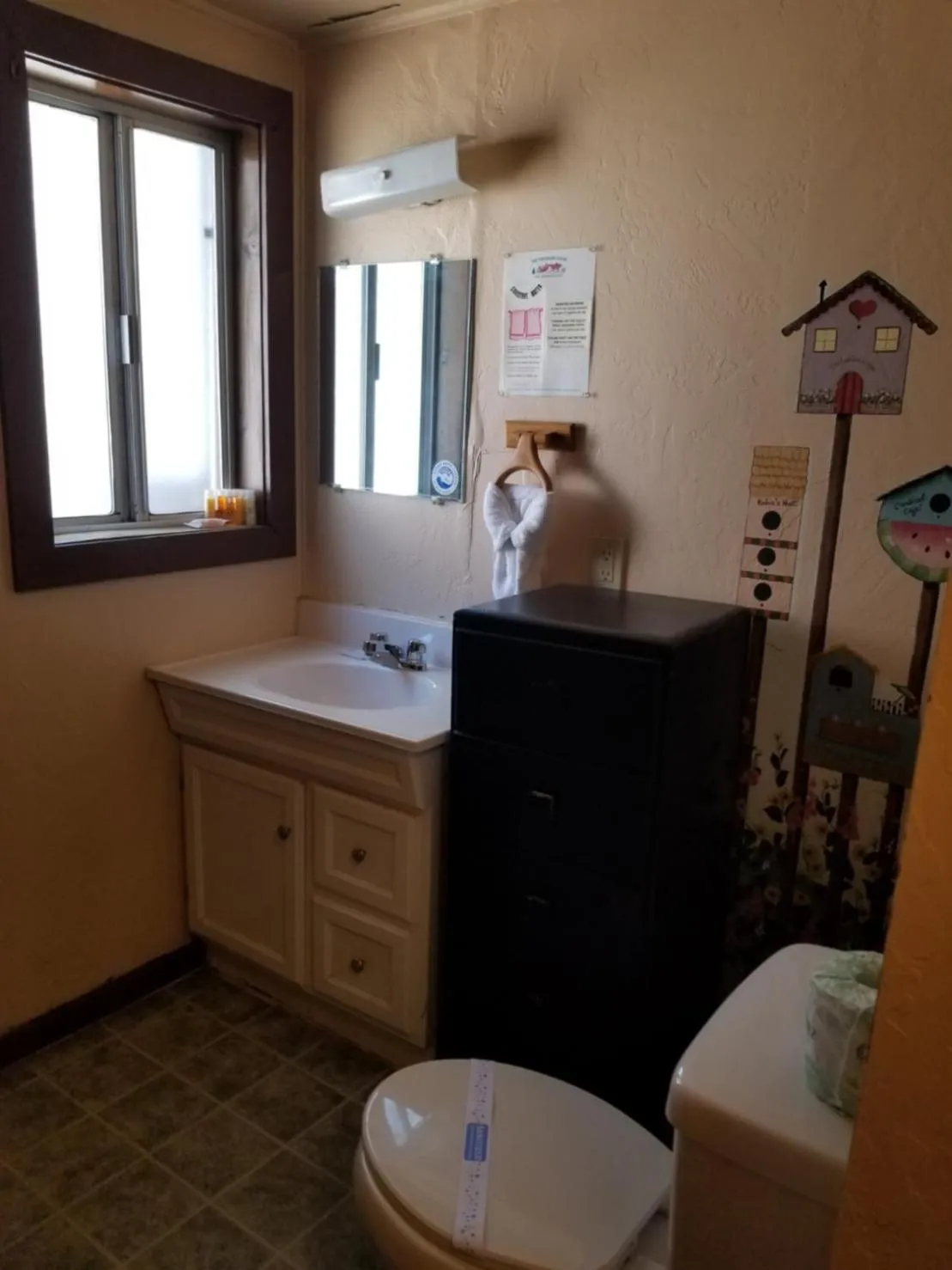 Bathroom in Timberline Lodge