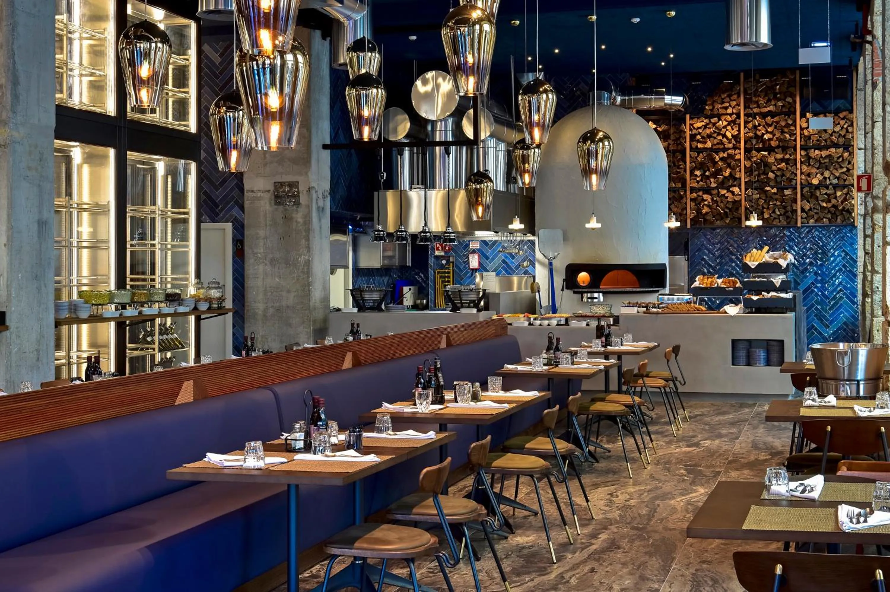 Restaurant/places to eat in My Story Hotel Figueira