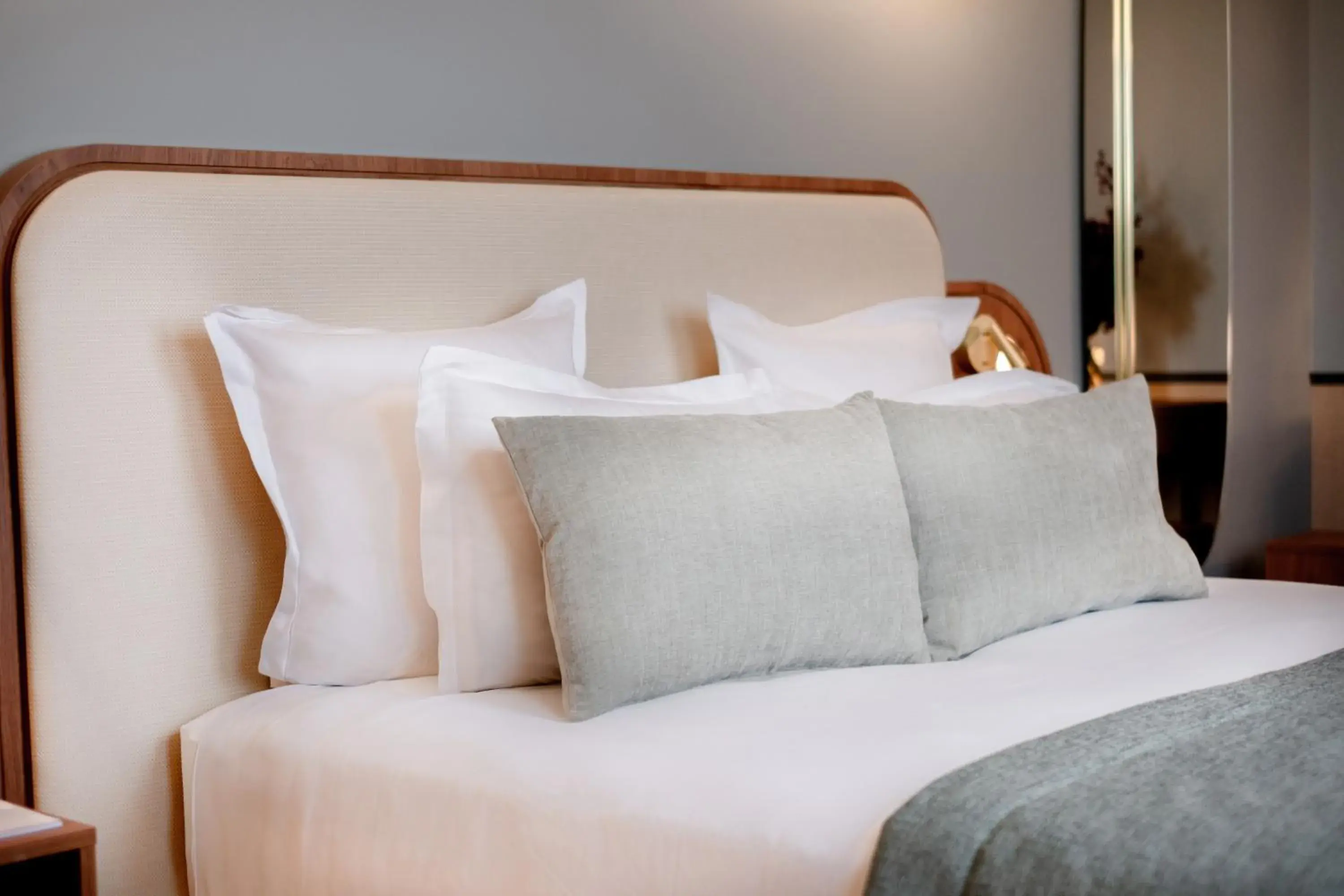 Bed in Grand Hotel Saint Michel Bed in Grand Hotel Saint Michel