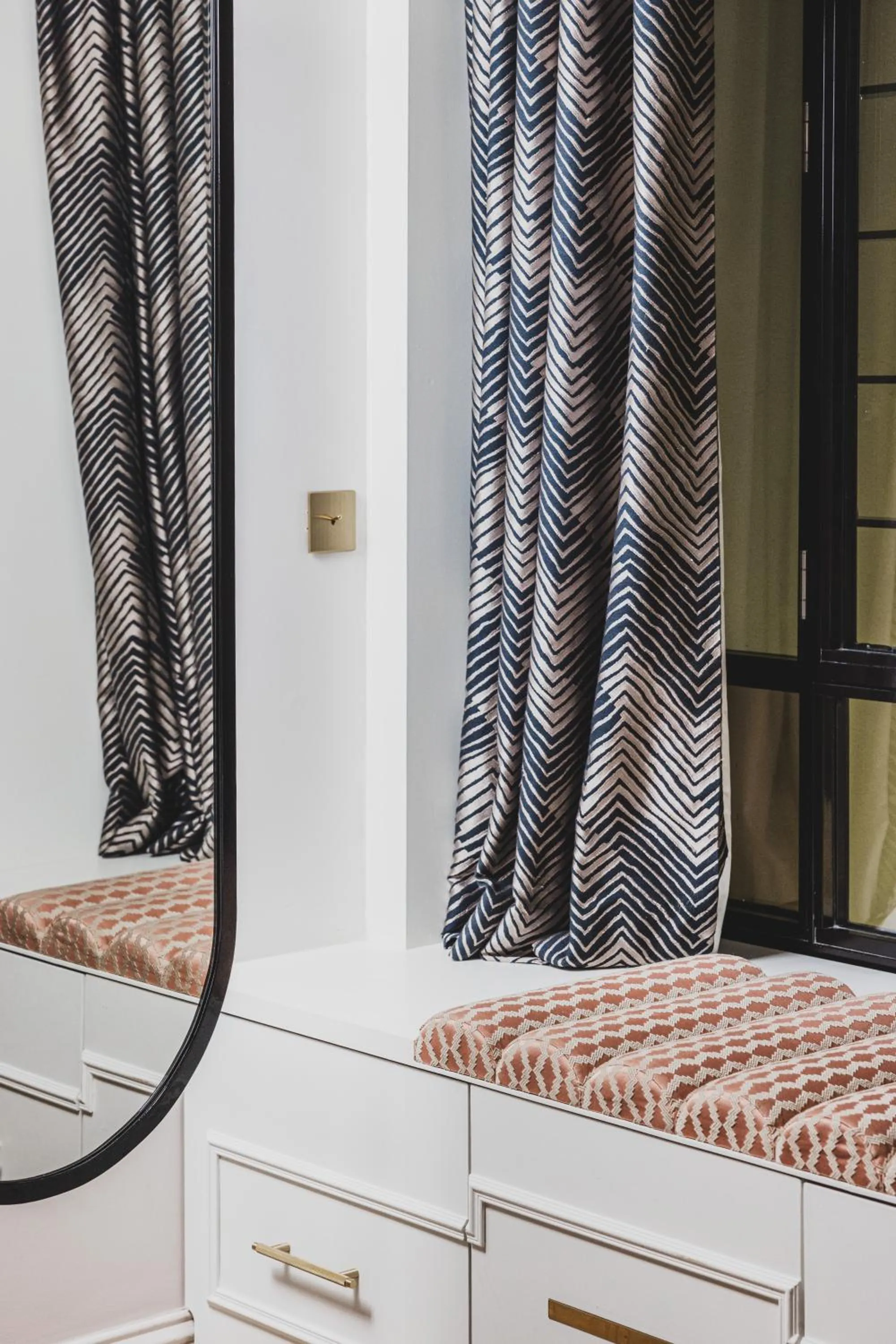 Bedroom in Hôtel Singulier Bordeaux - Boutique Hôtel & Spa Anne Semonin