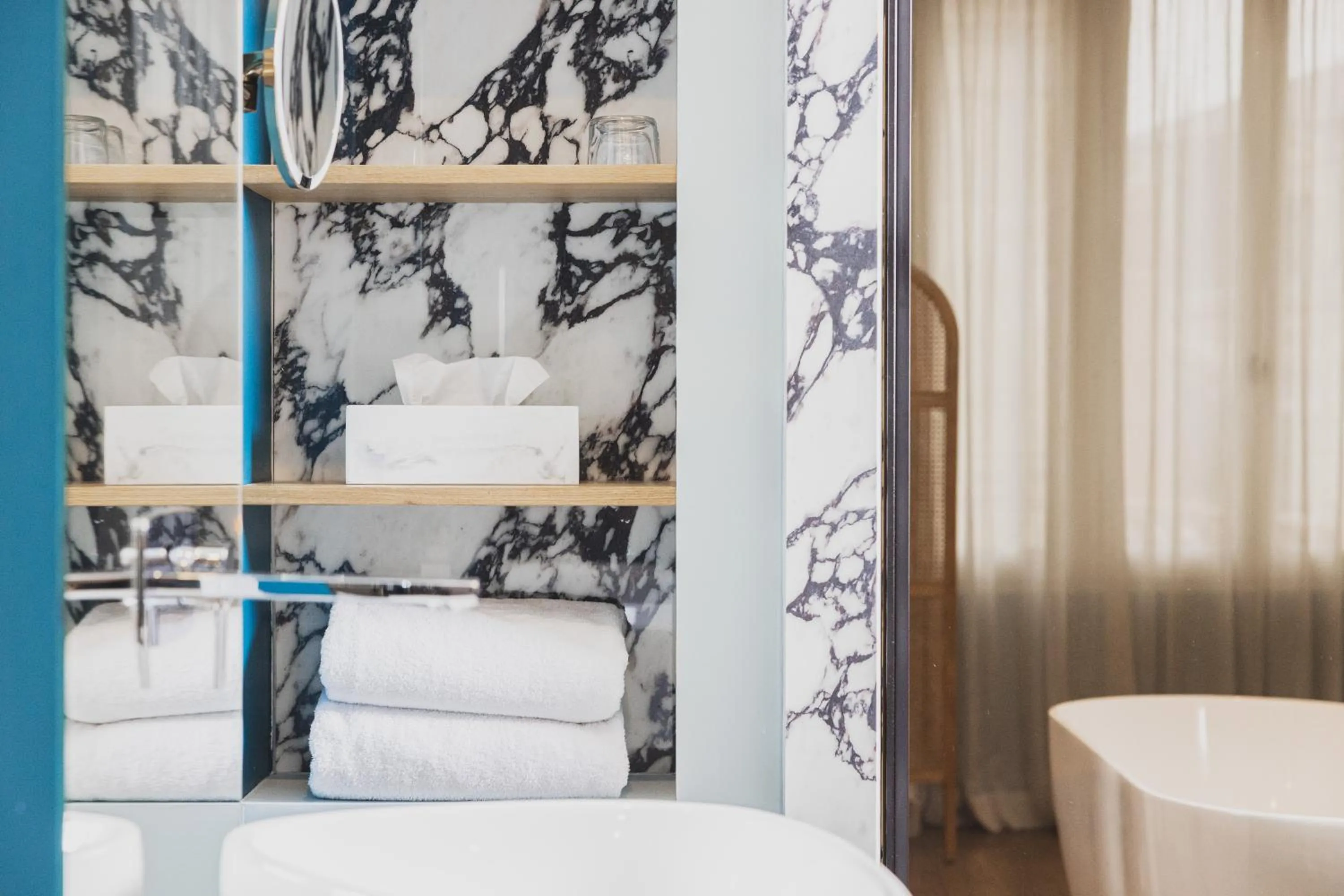 Decorative detail in Hôtel Singulier Bordeaux - Boutique Hôtel & Spa Anne Semonin