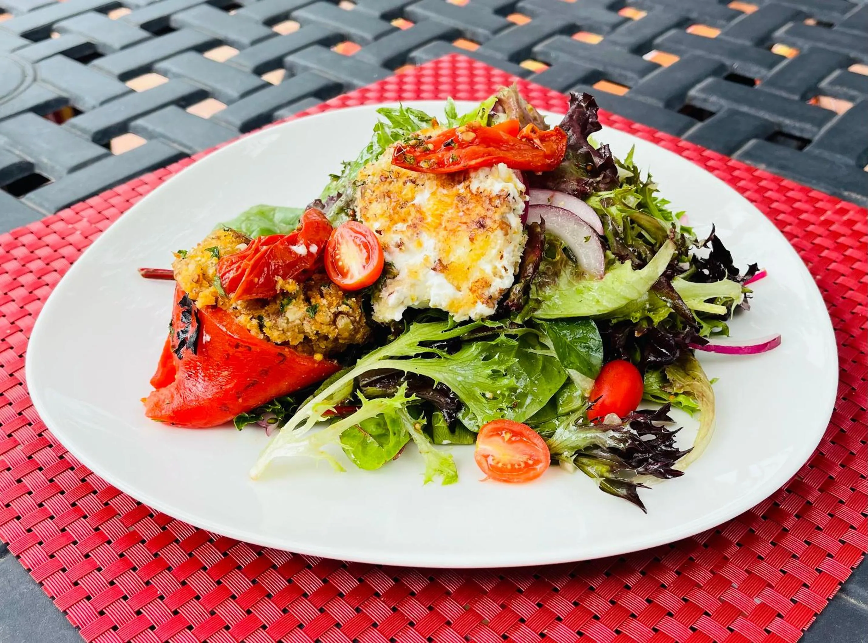 Restaurant/places to eat in Casa Sedona Inn