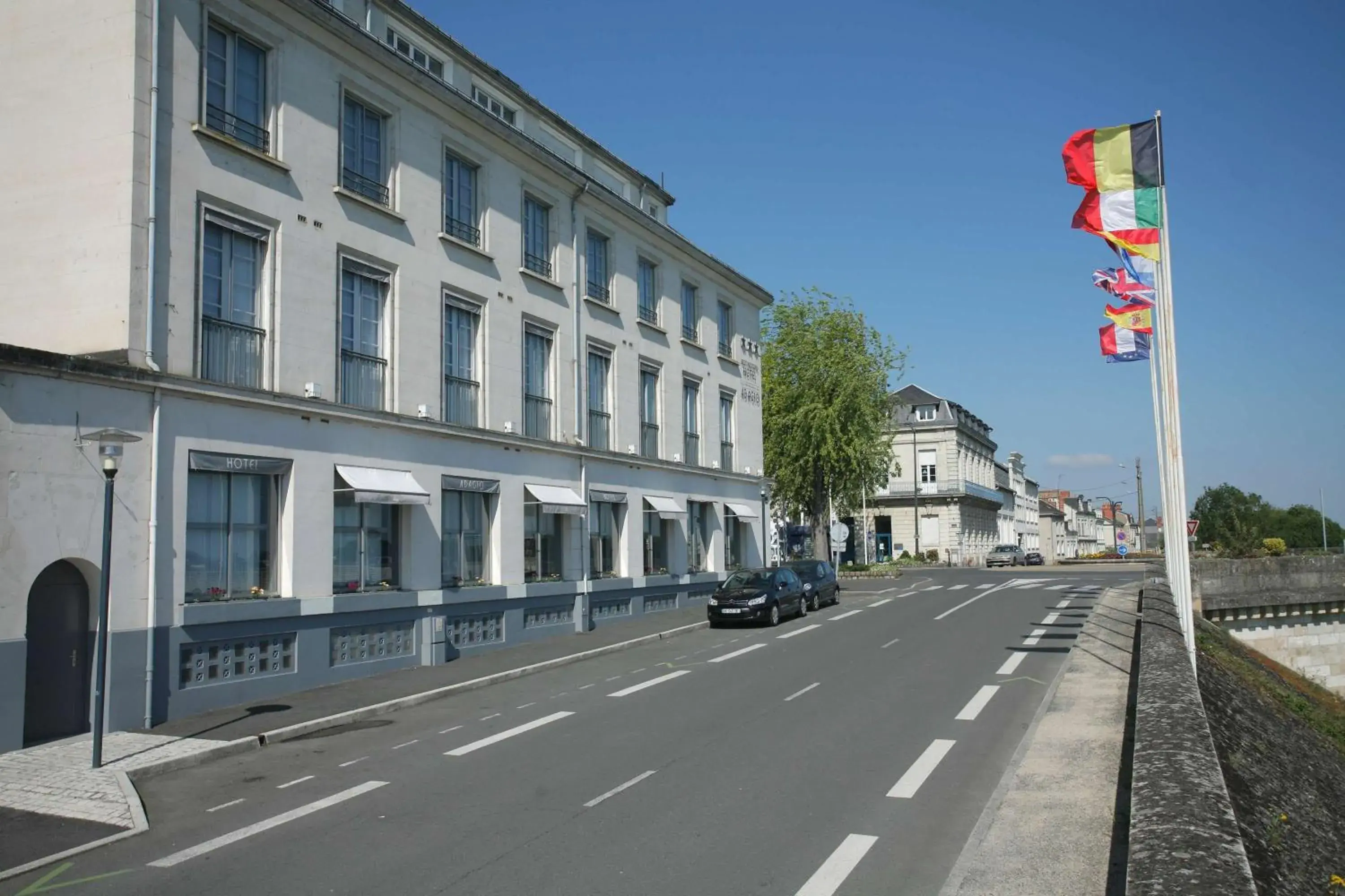 Property building in Best Western Adagio Saumur Property building in Best Western Adagio Saumur