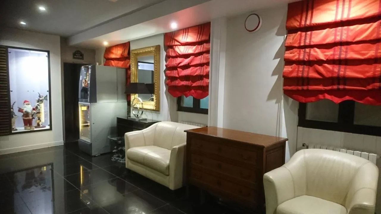 Lobby or reception in Prince Monceau