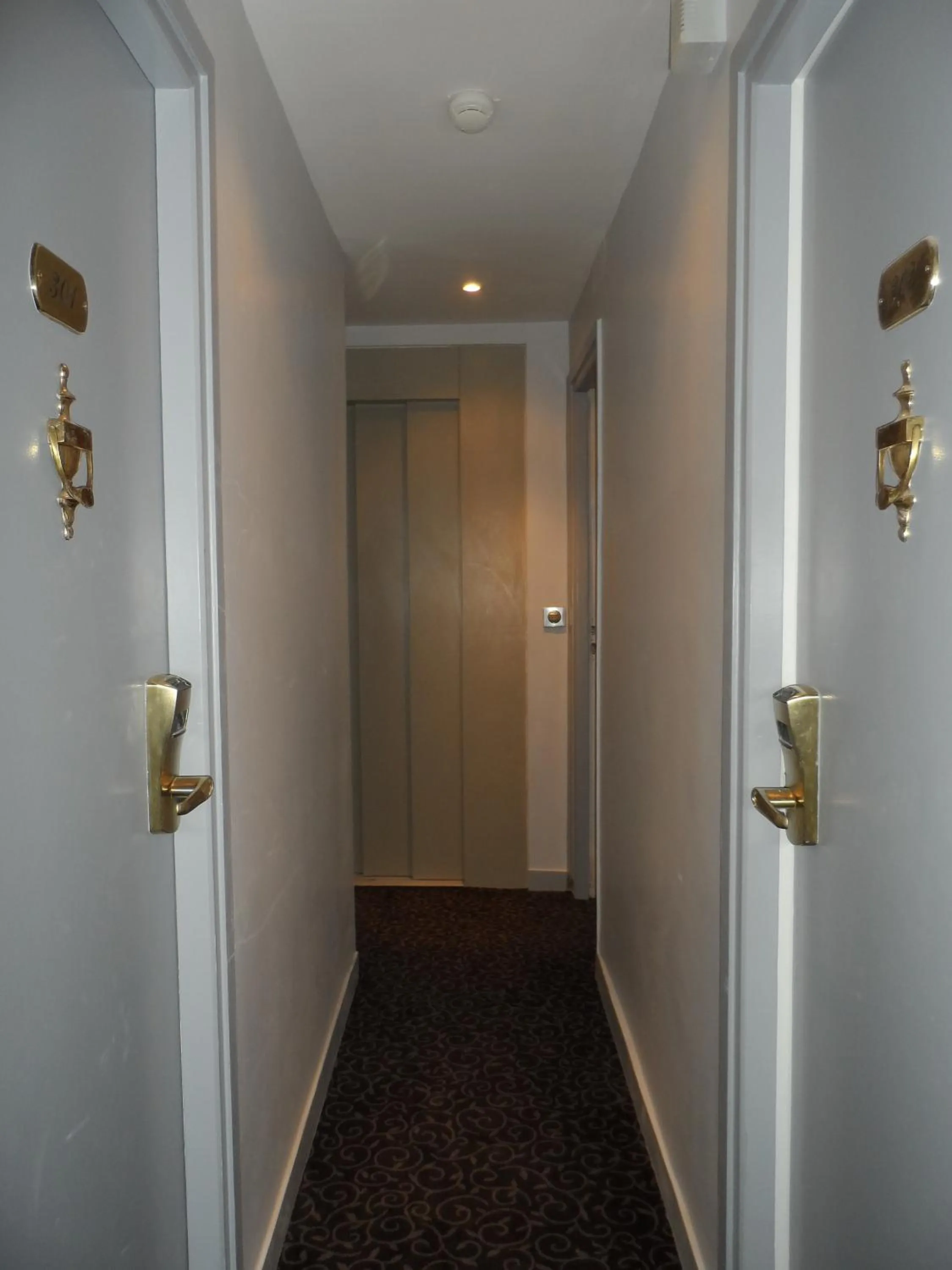 Decorative detail in Prince Monceau