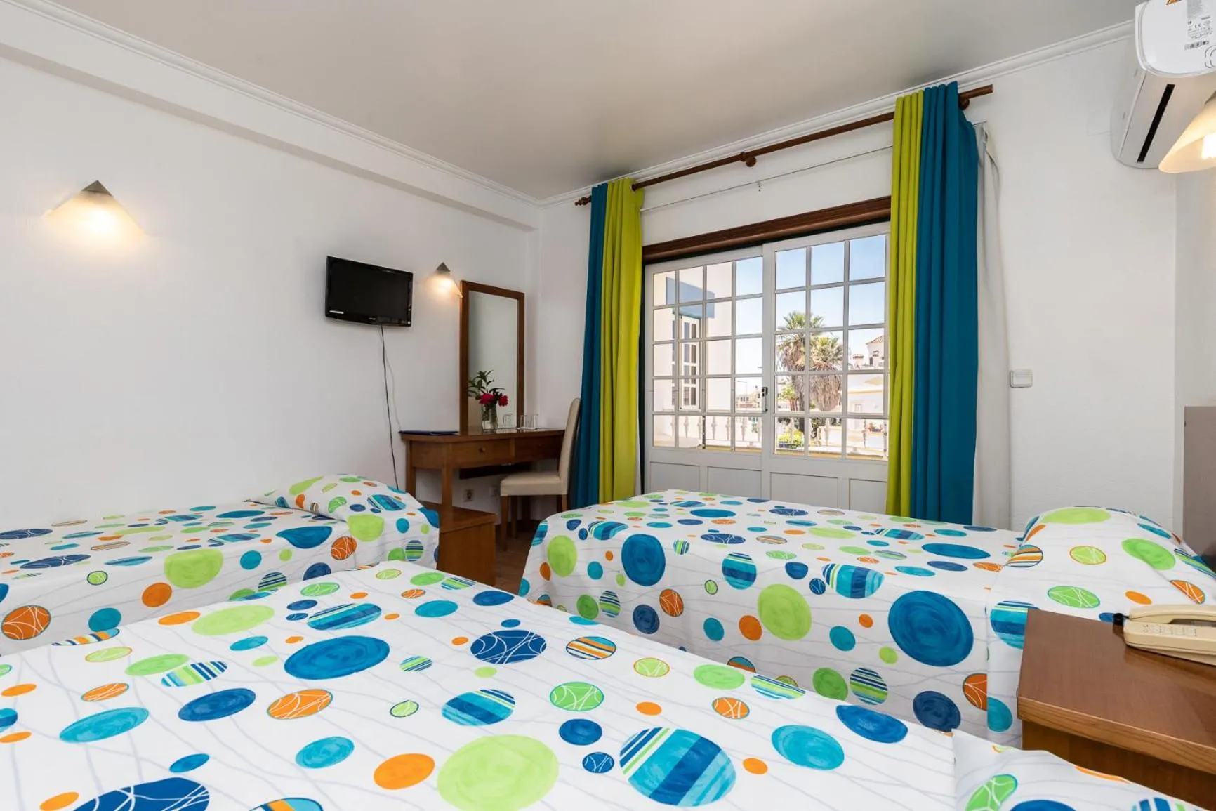 Bedroom, Bed in Hotel Azul Praia