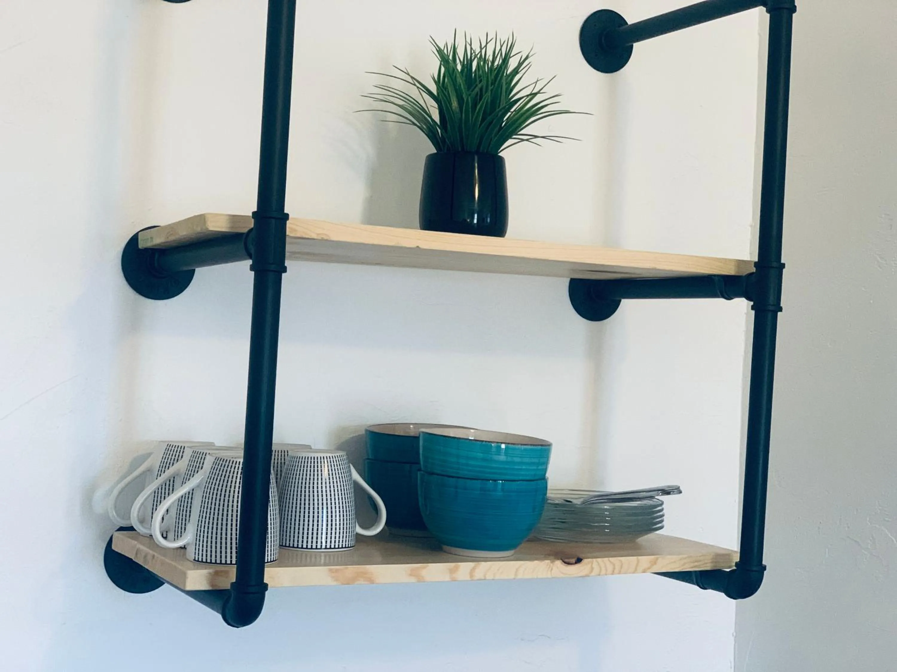 Kitchen or kitchenette in Dragonfly Motor Lodge