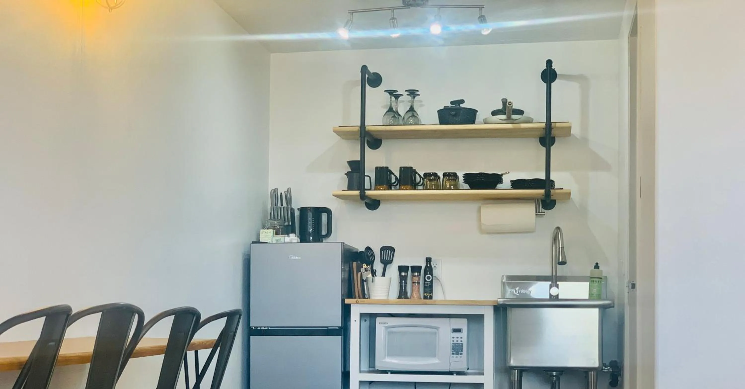 Coffee/tea facilities in Dragonfly Motor Lodge