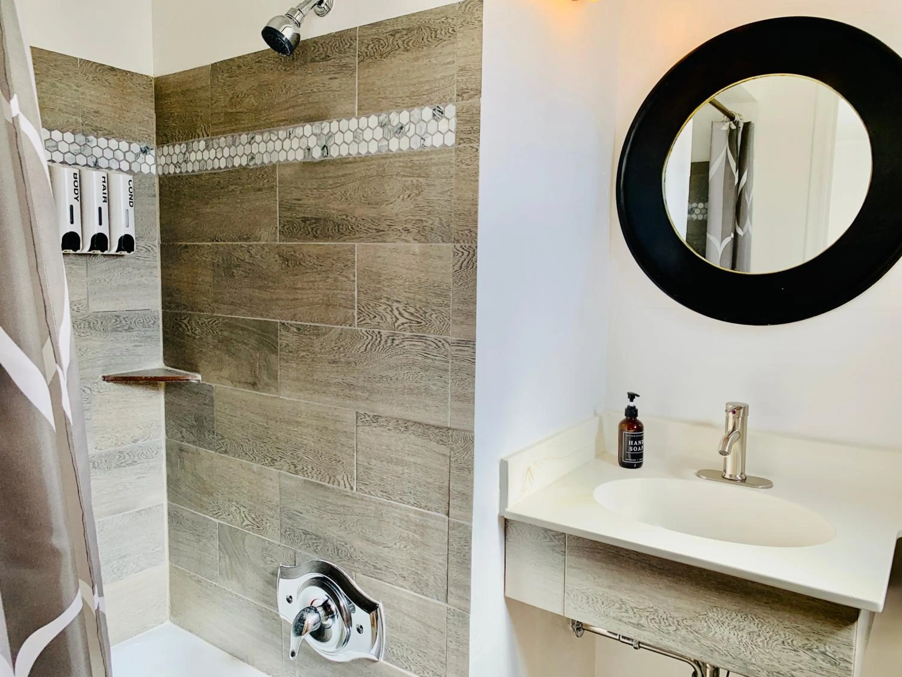 Dragonfly Motor Lodge