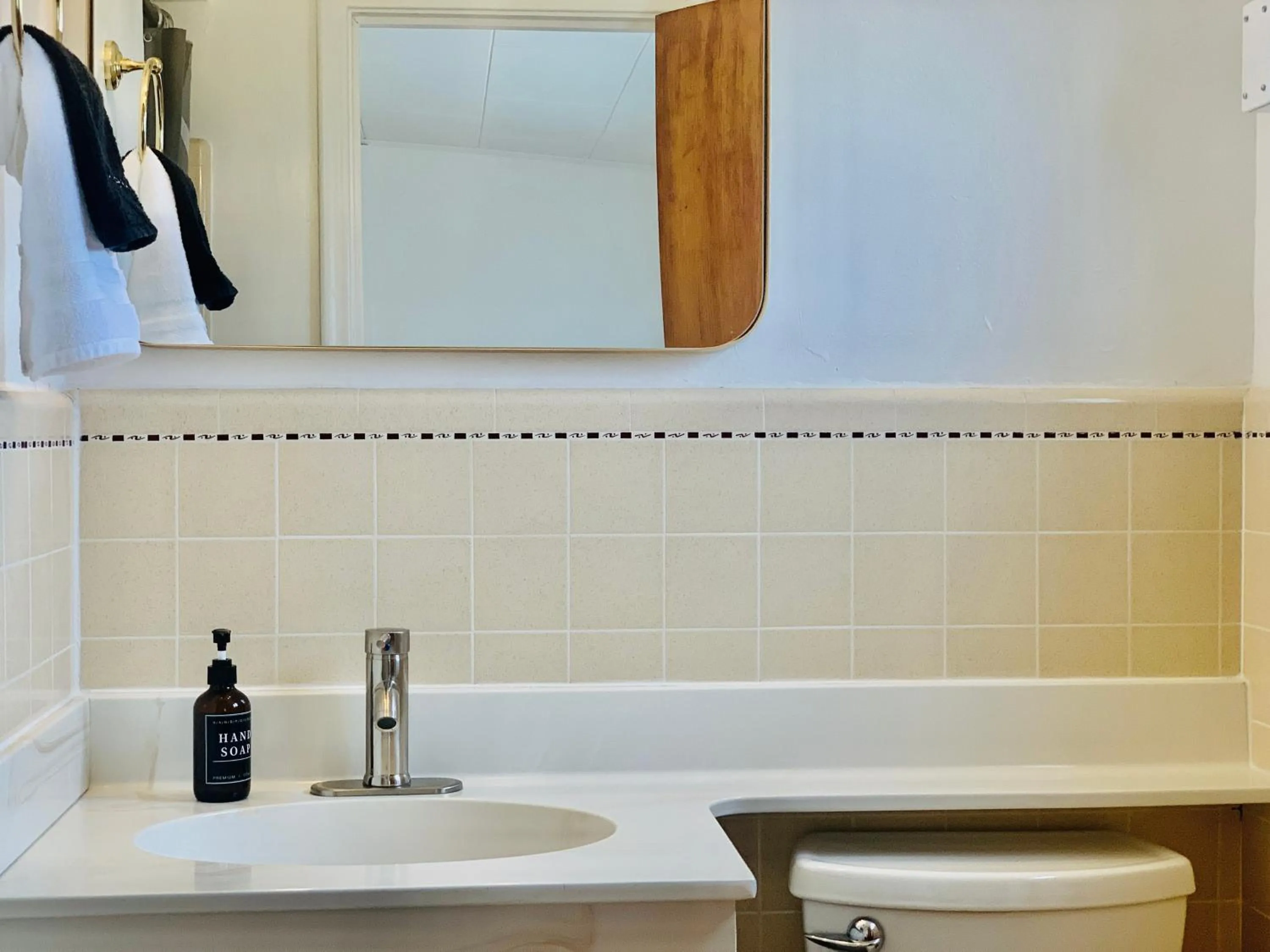 Dragonfly Motor Lodge