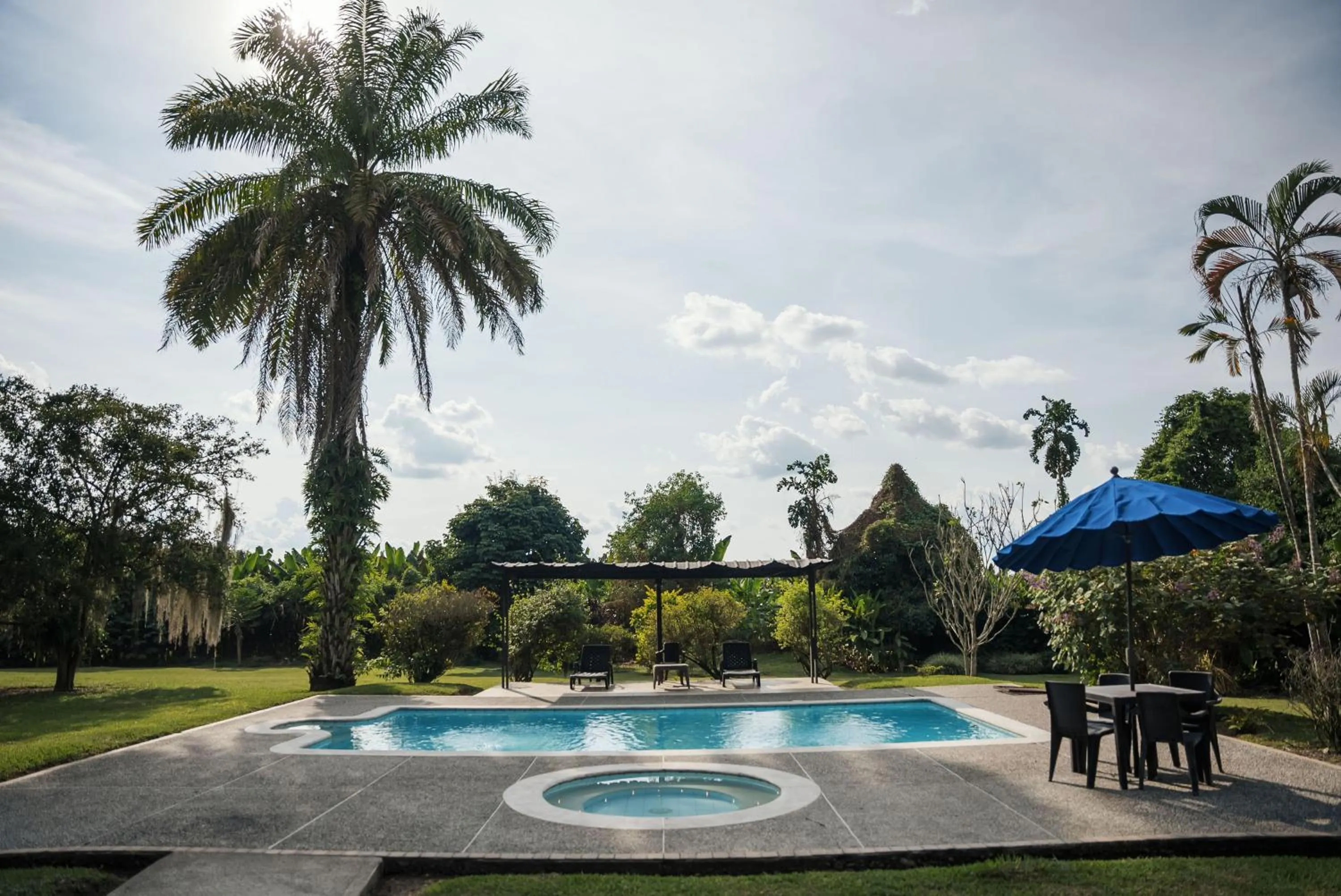 Pool view in Finca Hotel