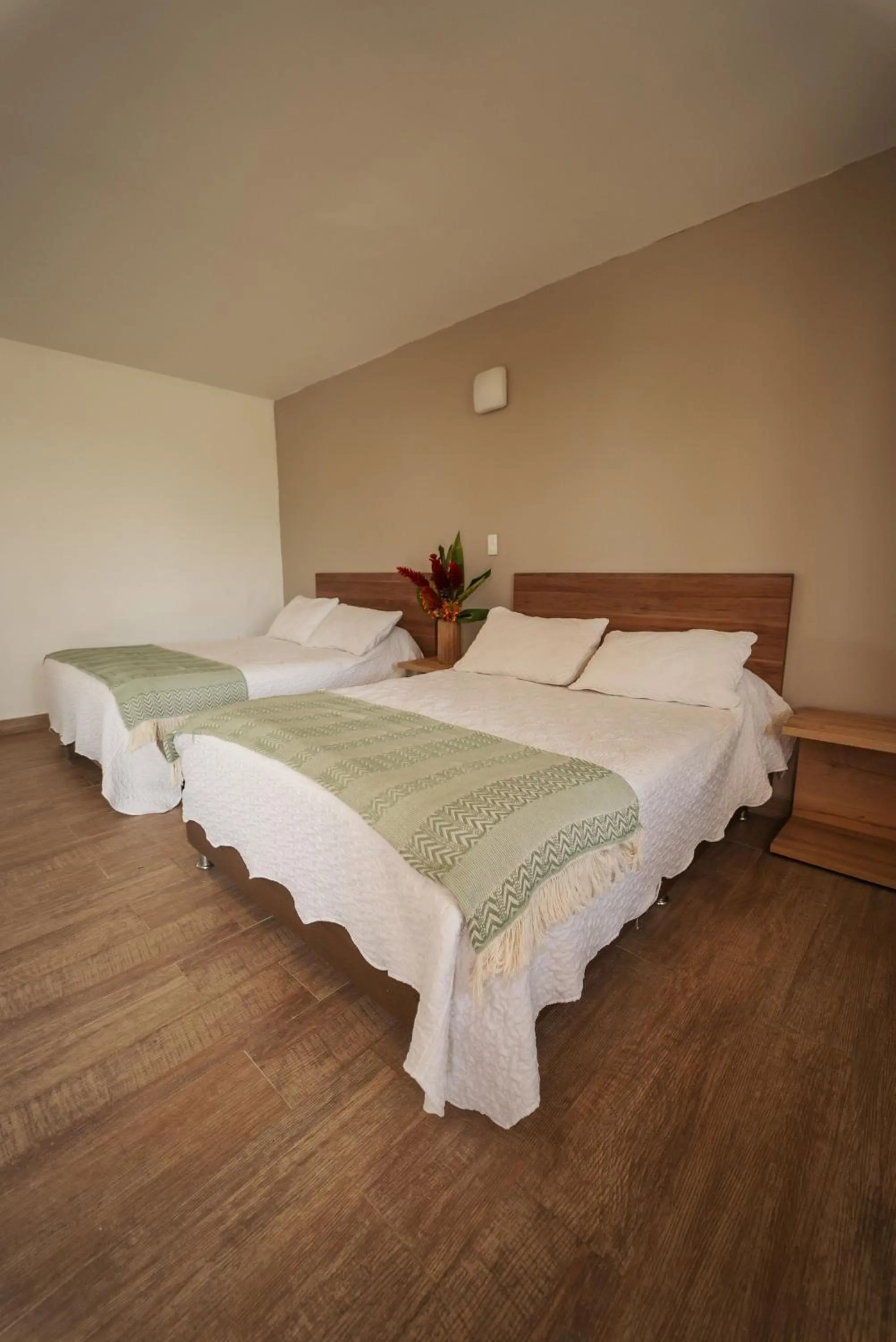 Bedroom, Bed in Finca Hotel