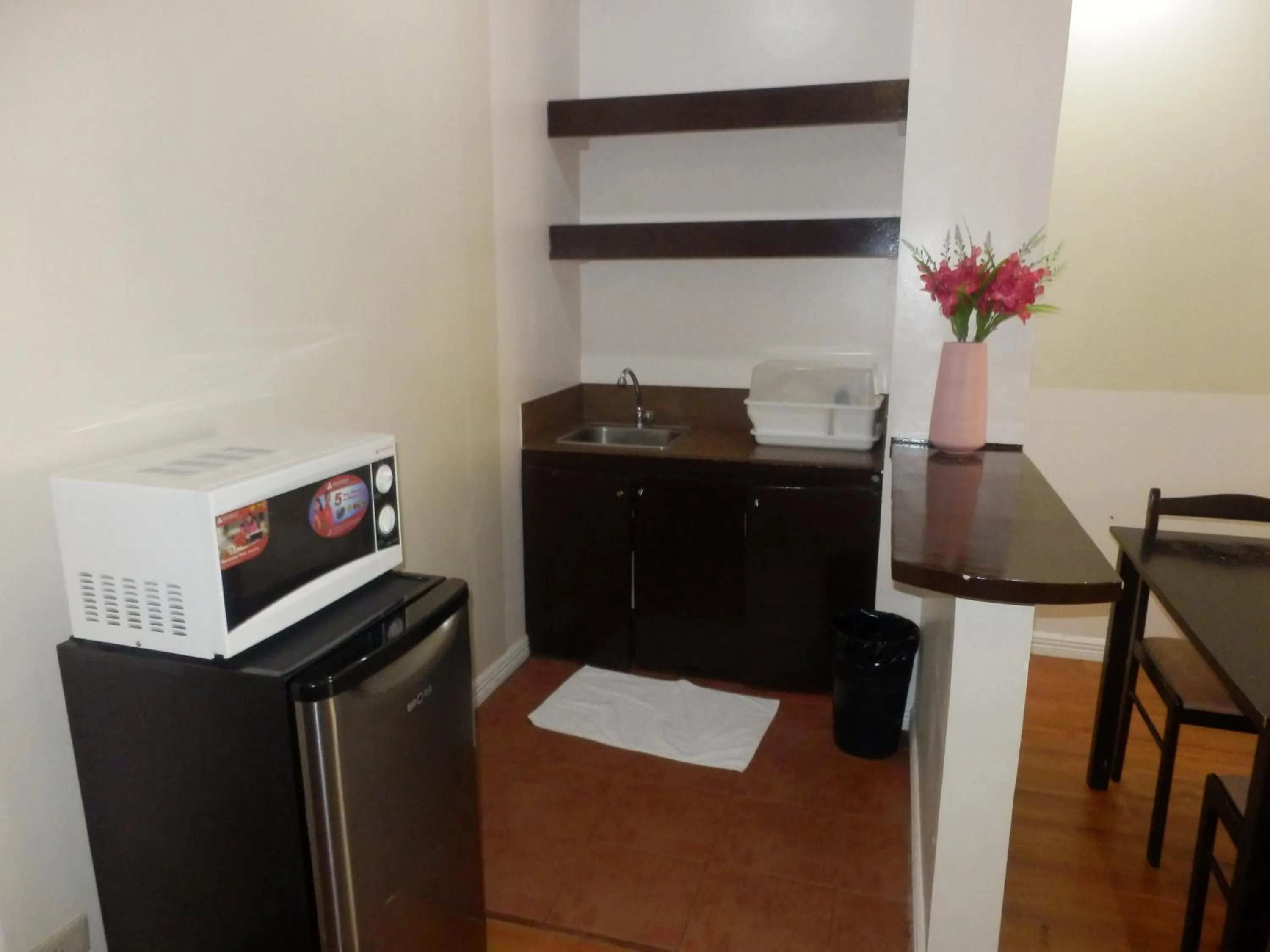 Casa Saudade Condotels and Transient Rooms