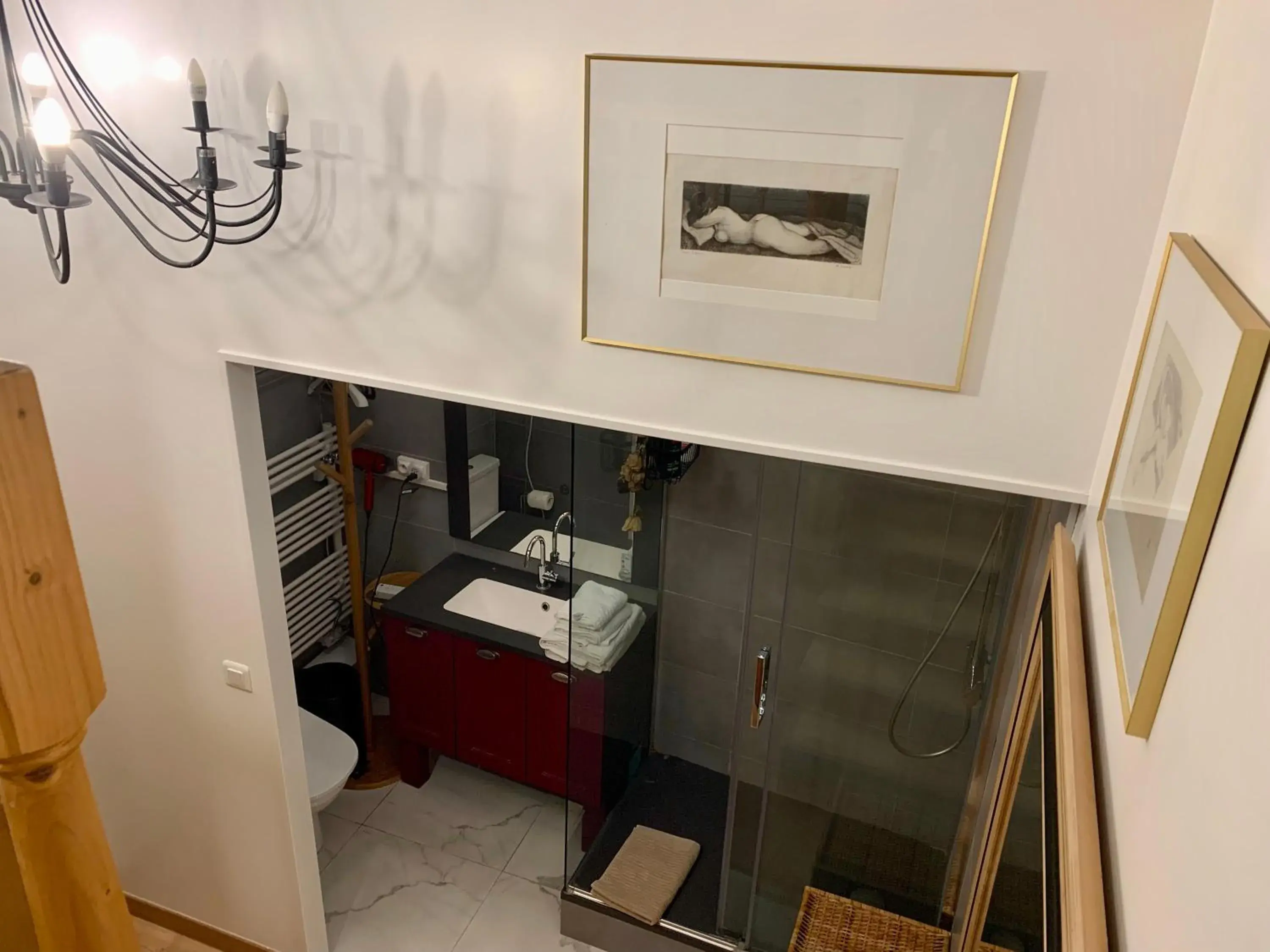 Double Room with Private Bathroom in TANG Home-Bordeaux Hyper Centre Double Room with Private Bathroom in TANG Home-Bordeaux Hyper Centre