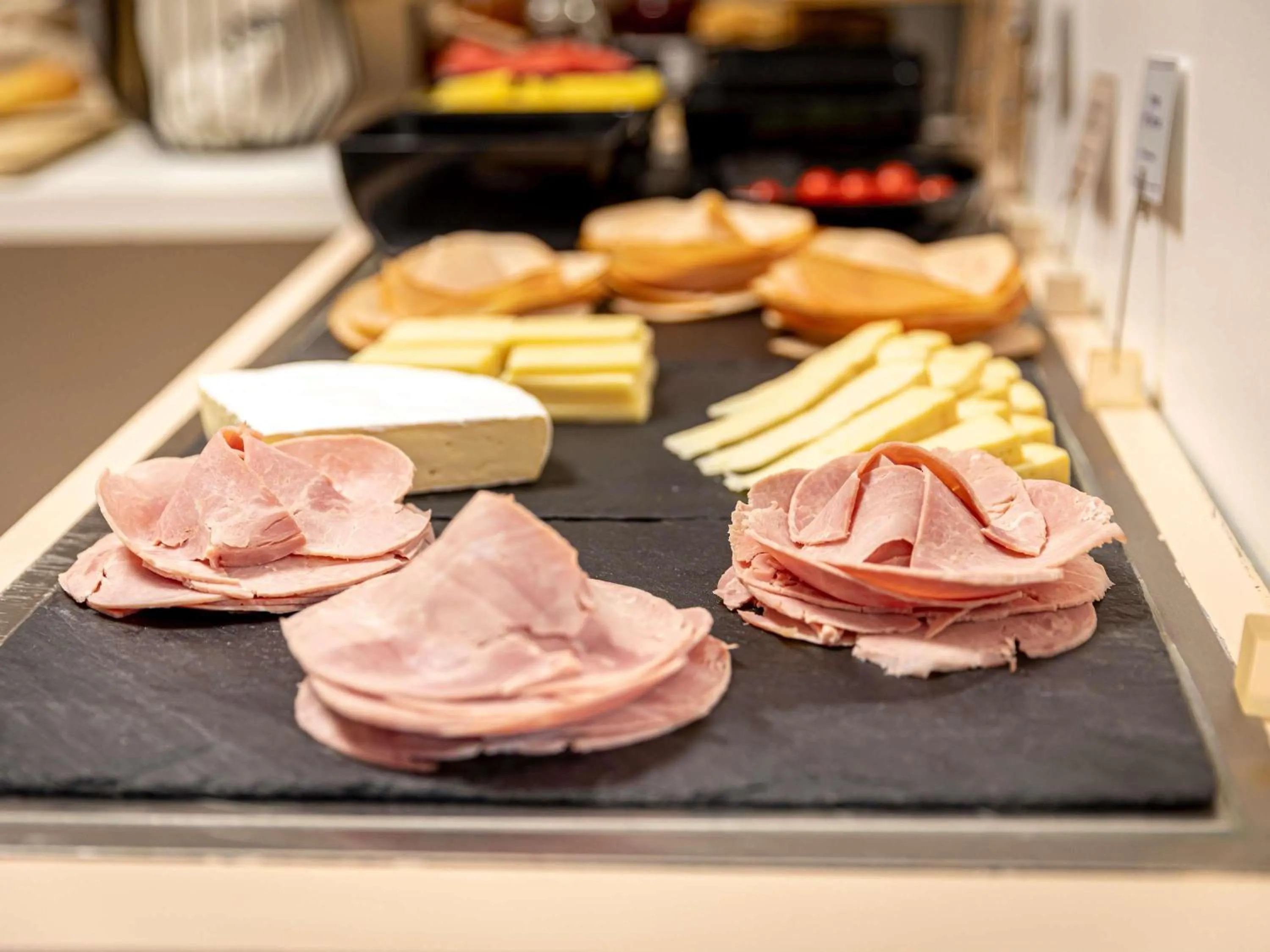 Breakfast in ibis Styles Paris Eiffel Cambronne