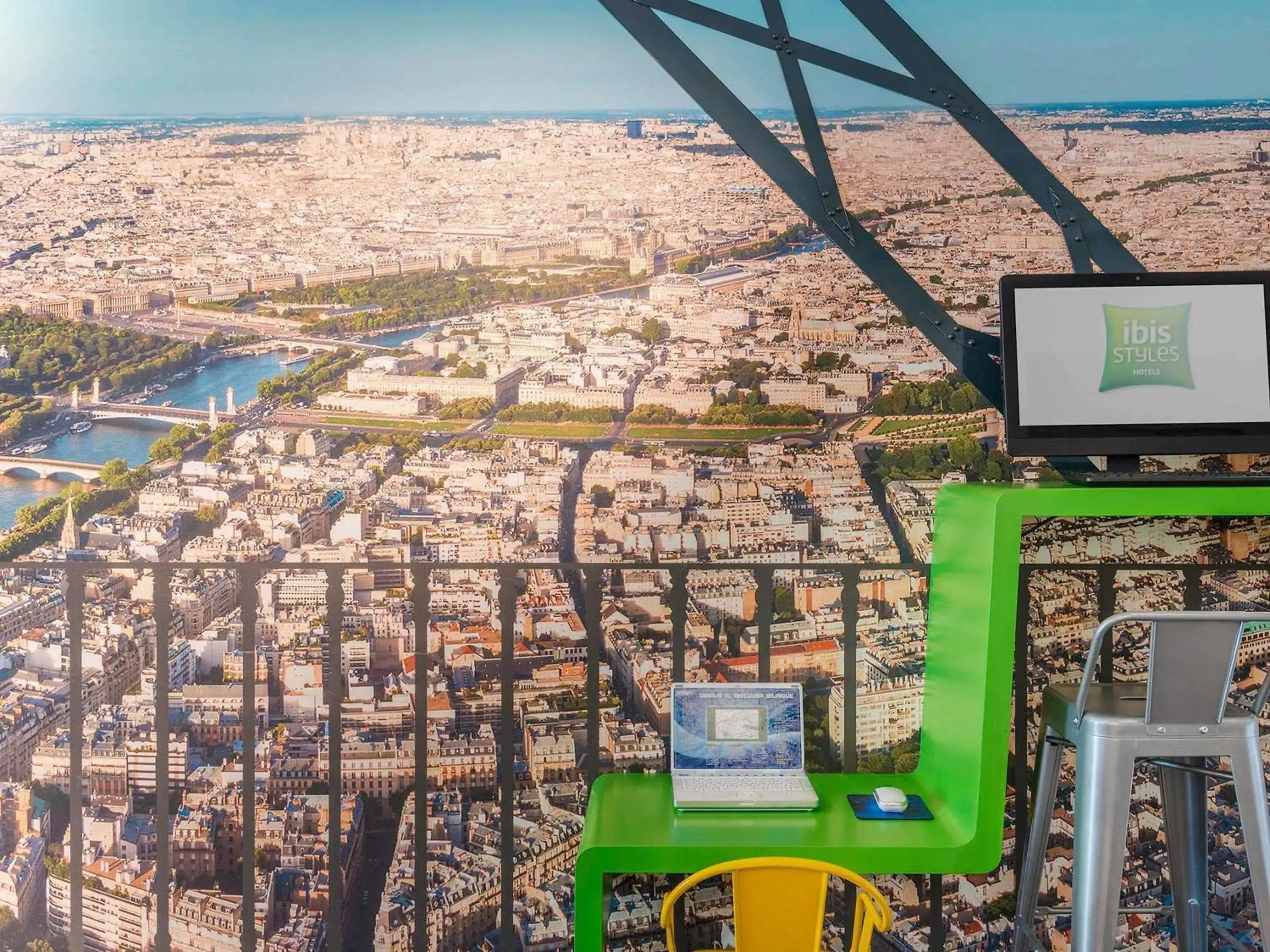 Bedroom in ibis Styles Paris Eiffel Cambronne Bedroom in ibis Styles Paris Eiffel Cambronne